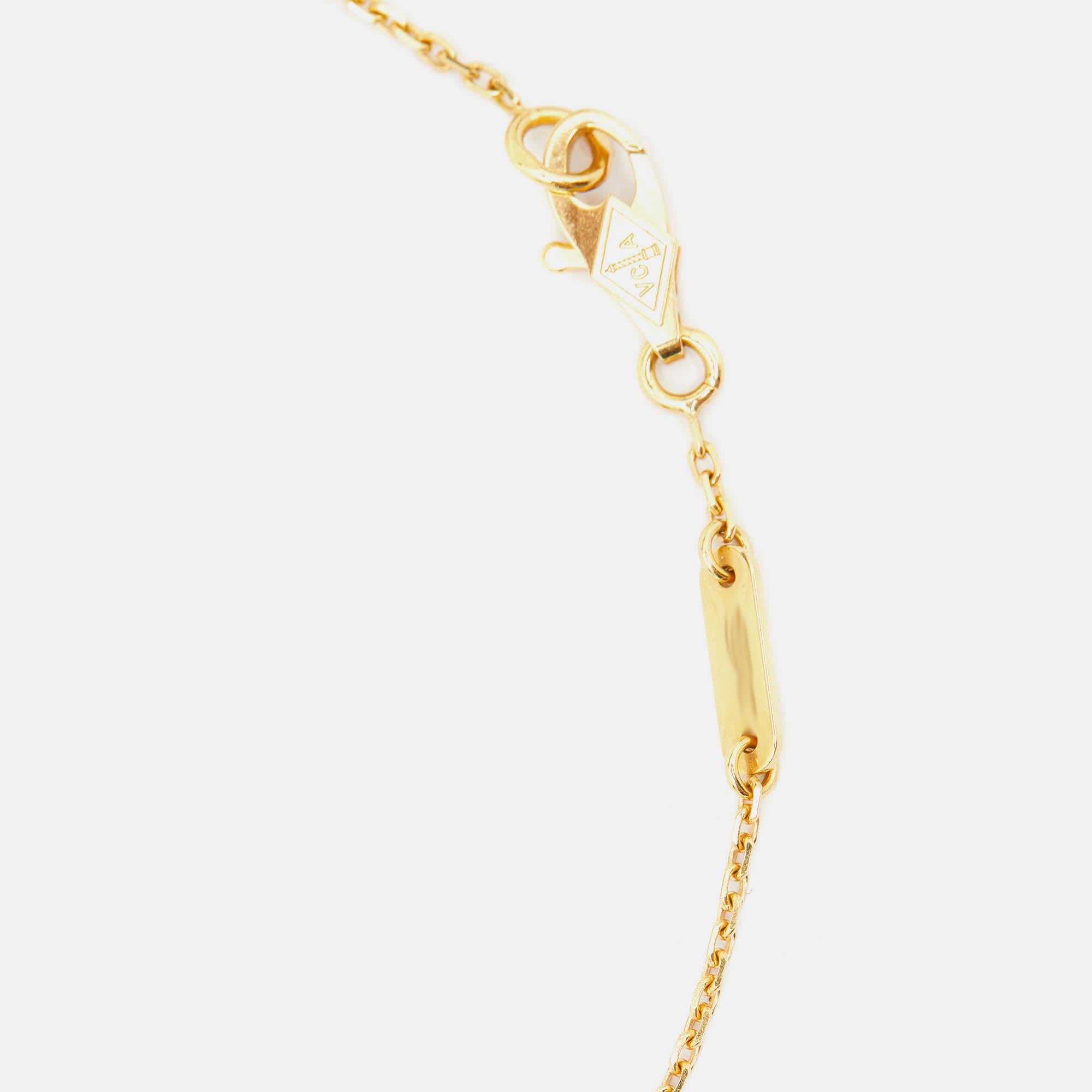 Van Cleef & Arpels Sweet Alhambra Mother of Pearl 18k Yellow Gold Bracelet 2