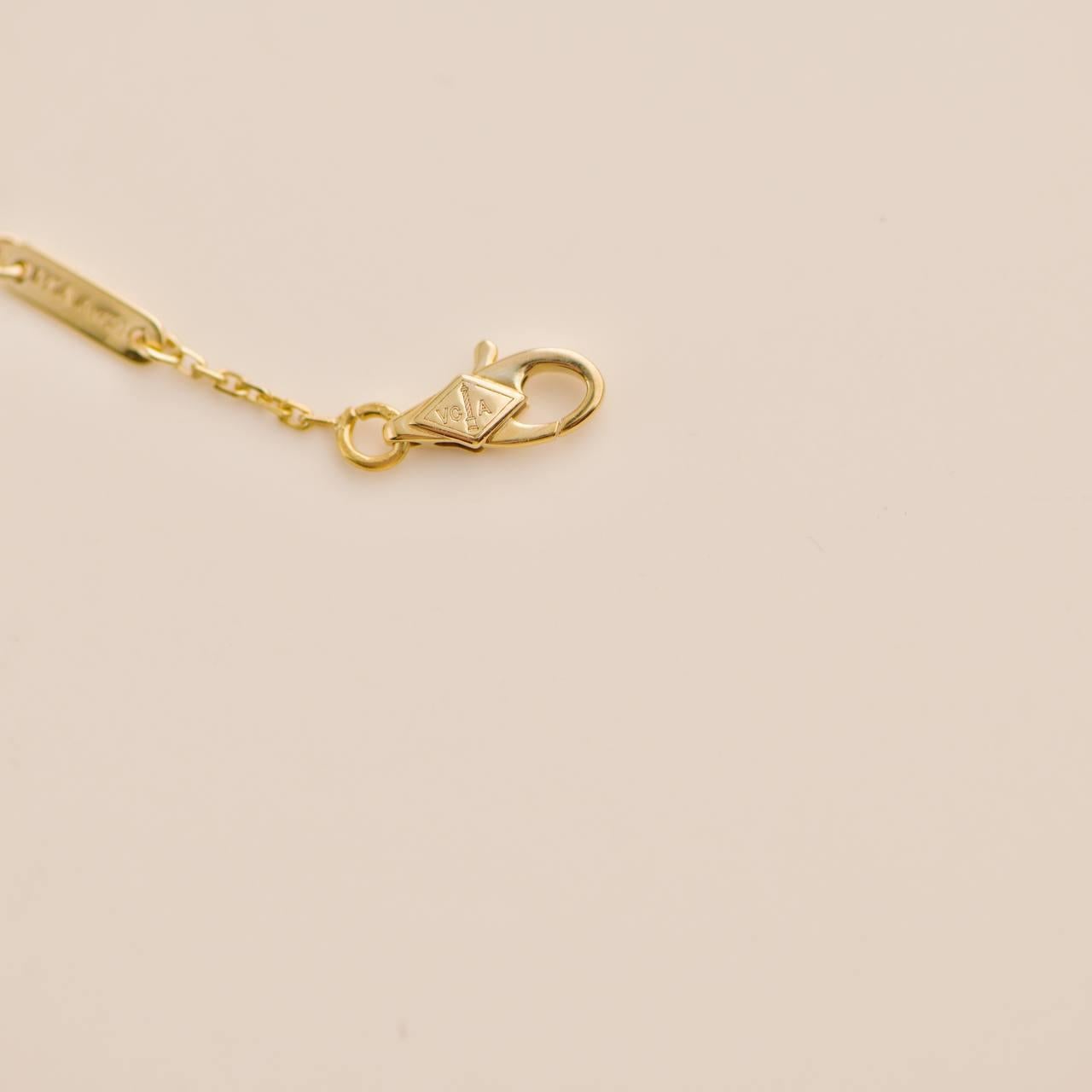 Van Cleef & Arpels Sweet Alhambra Mother of Pearl Butterfly Yellow Gold Bracelet 3