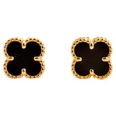 Van Cleef & Arpels Sweet Alhambra Onyx 18k Yellow Gold Earstuds