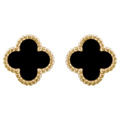 Van Cleef & Arpels Sweet Alhambra Onyx Earstuds Large Model 18K Yellow Gold