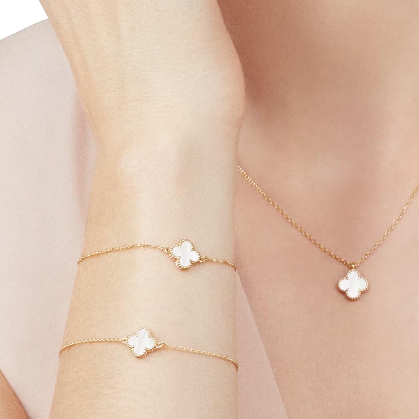 Van Cleef & Arpels Sweet Alhambra Pendant Four-Leaf Necklace 18K Yellow Gold 1