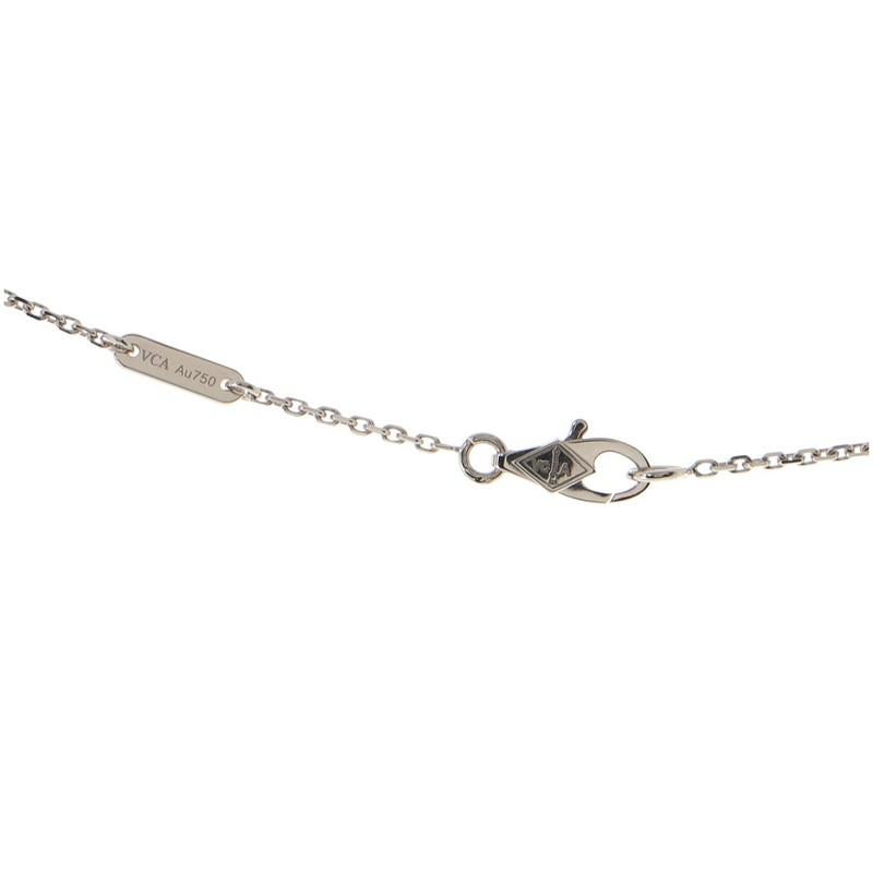Van Cleef & Arpels Sweet Alhambra Anhänger Halskette 18K Weißgold mit Diamanten für Damen oder Herren