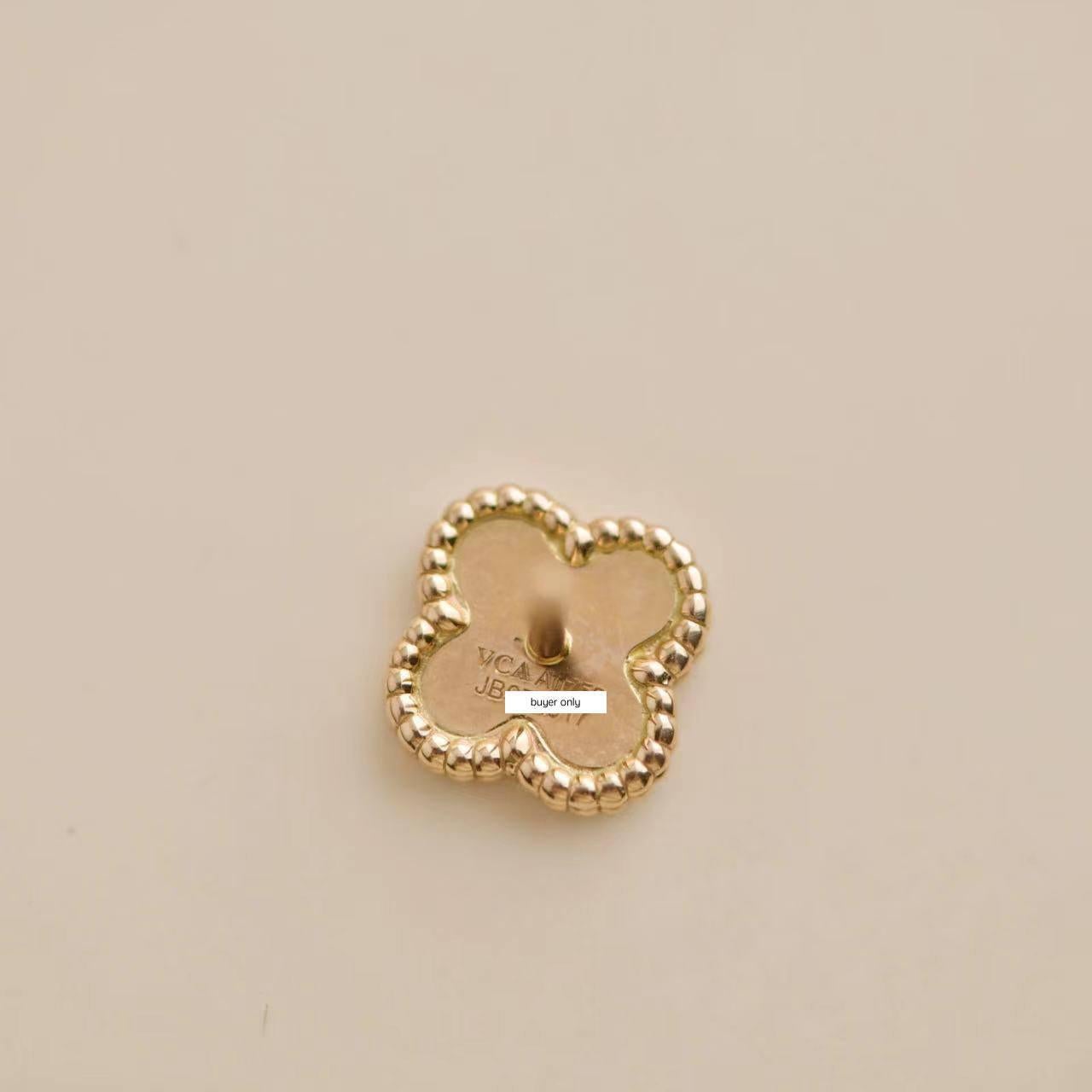 Van Cleef & Arpels Sweet Alhambra Rose Gold Earstuds In Excellent Condition In Banbury, GB