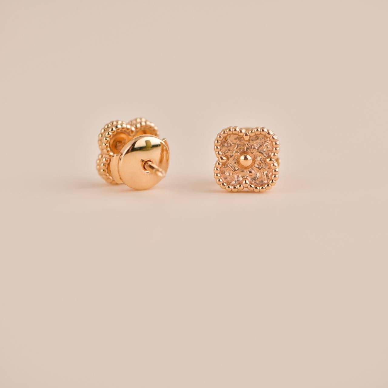 Women's or Men's Van Cleef & Arpels Sweet Alhambra Rose Gold Earstuds
