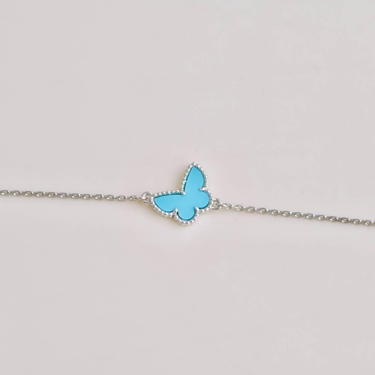 Women's or Men's Van Cleef & Arpels Sweet Alhambra Turquoise 18k White Gold Bracelet
