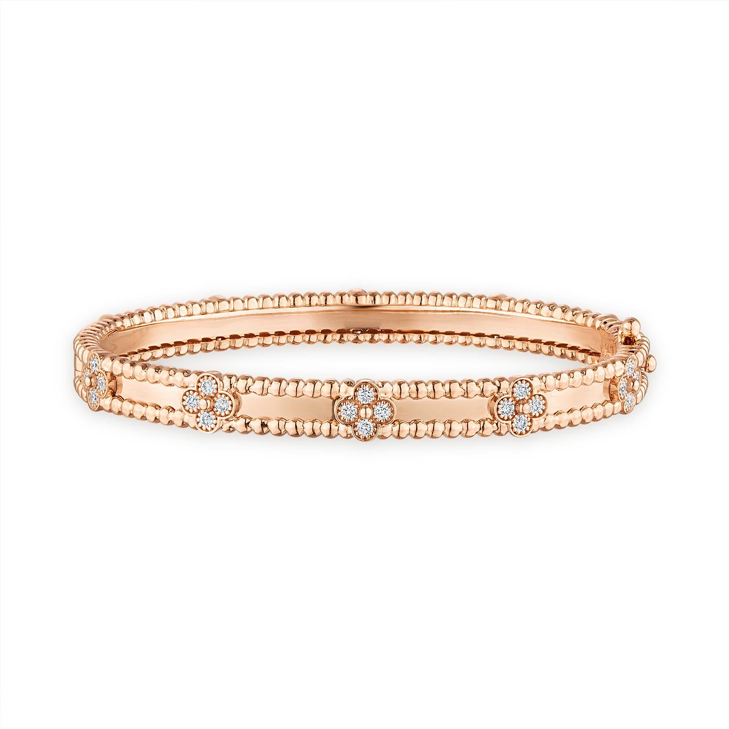 Sweet Perlee clover bangle bracelet size S that fits JUC 16 or LOVE 17. Rare to get at the boutiques. A narrow slim design that would add to your stack.

Maker: Van Cleef & Arpels

Accessories: Boxes and the original certificate dated 2021