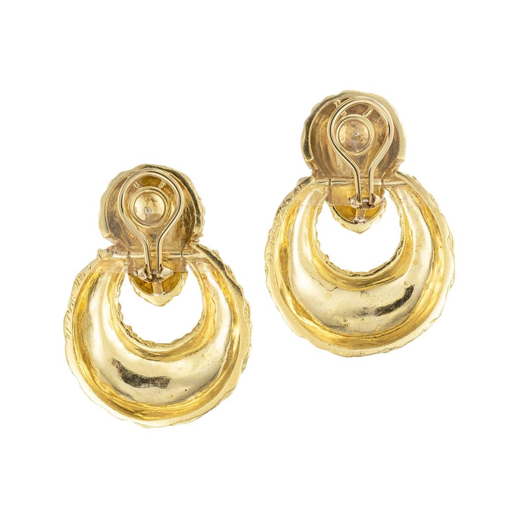 Women's Van Cleef & Arpels Textured Yellow Gold Door Knocker Earrings