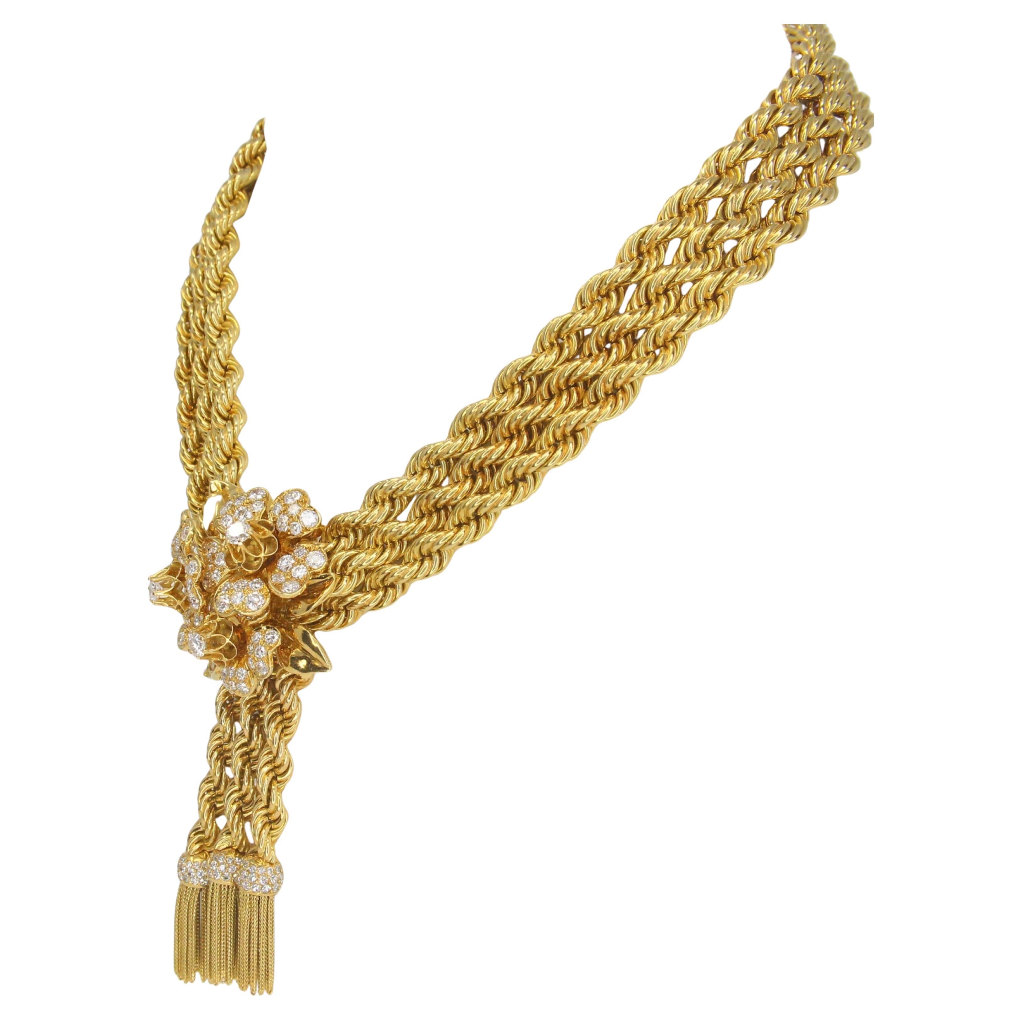 Round Cut Van Cleef & Arpels 
