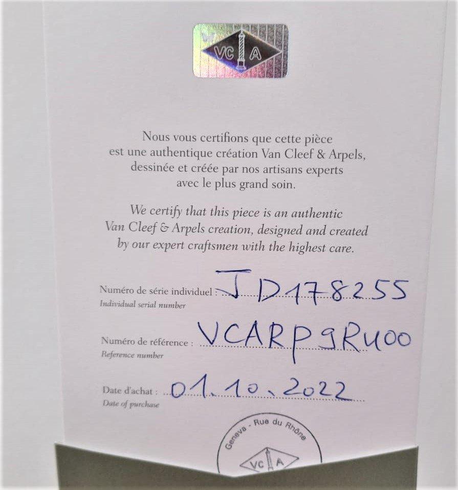 Van Cleef & Arpels the Holiday Pendant, 2022 In New Condition For Sale In București, RO