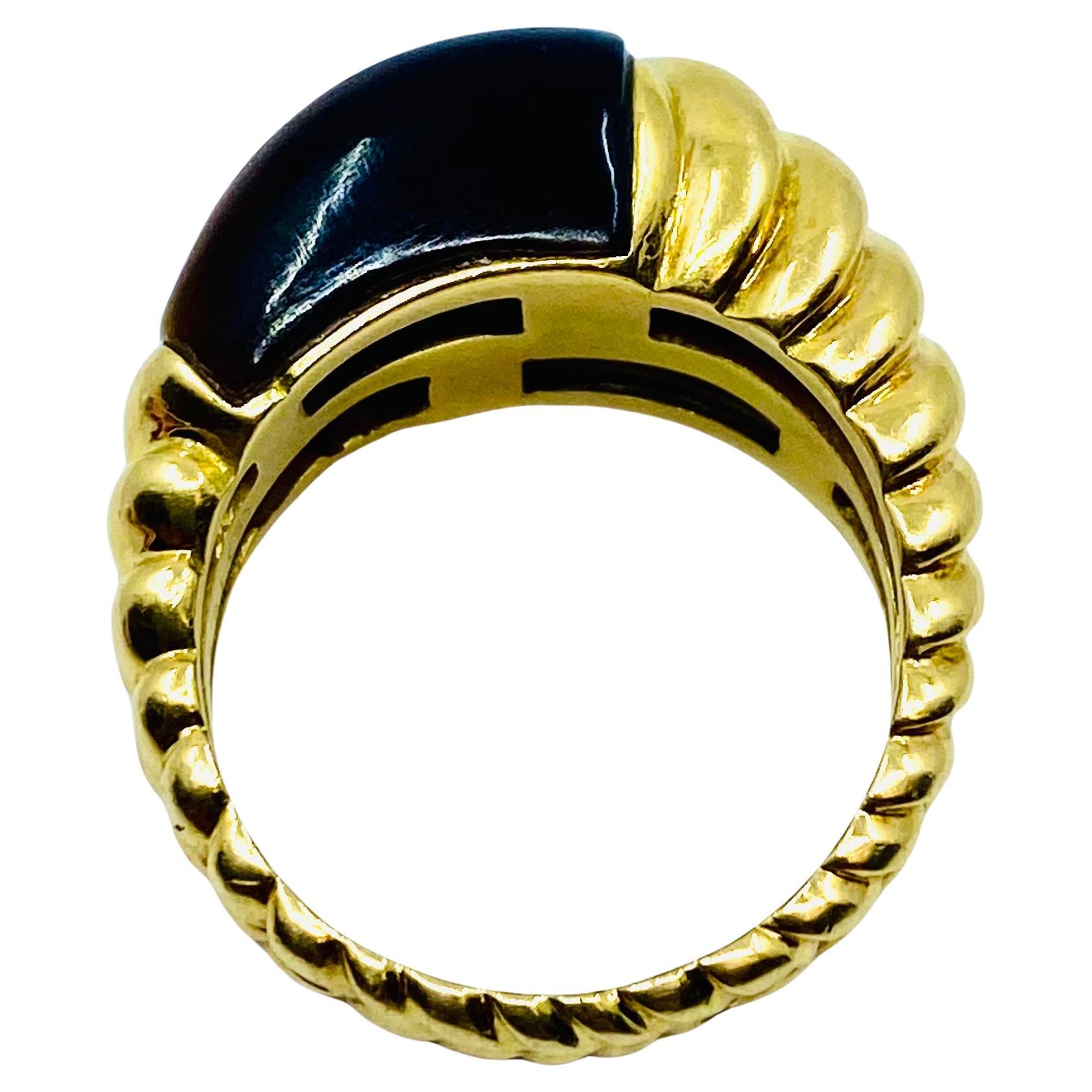 Van Cleef & Arpels Tiger’s Eye Gold Vintage Ring For Sale 3
