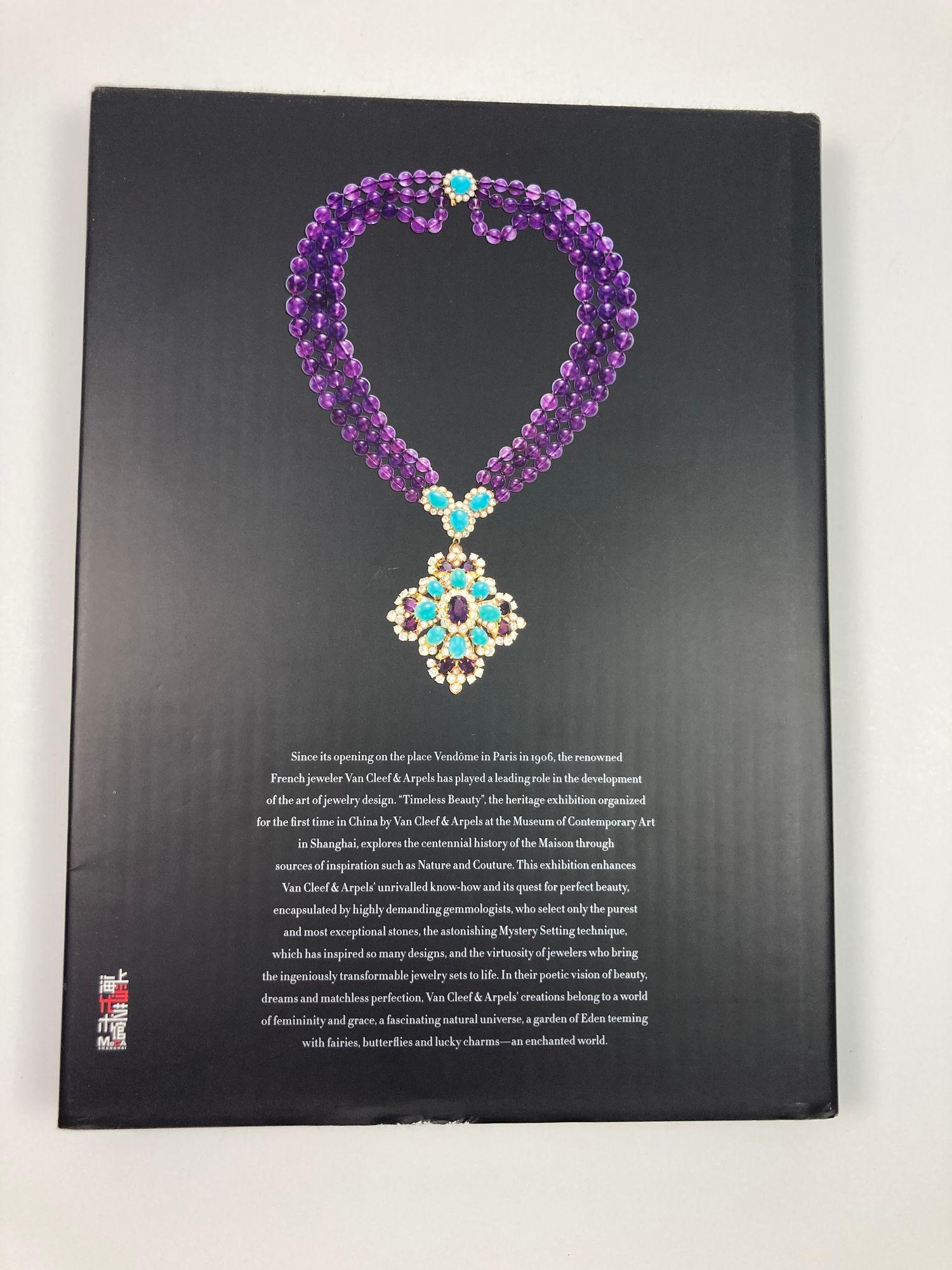 Van Cleef & Arpels: Timeless Beauty Hardcover Book 2012 In Good Condition For Sale In North Hollywood, CA