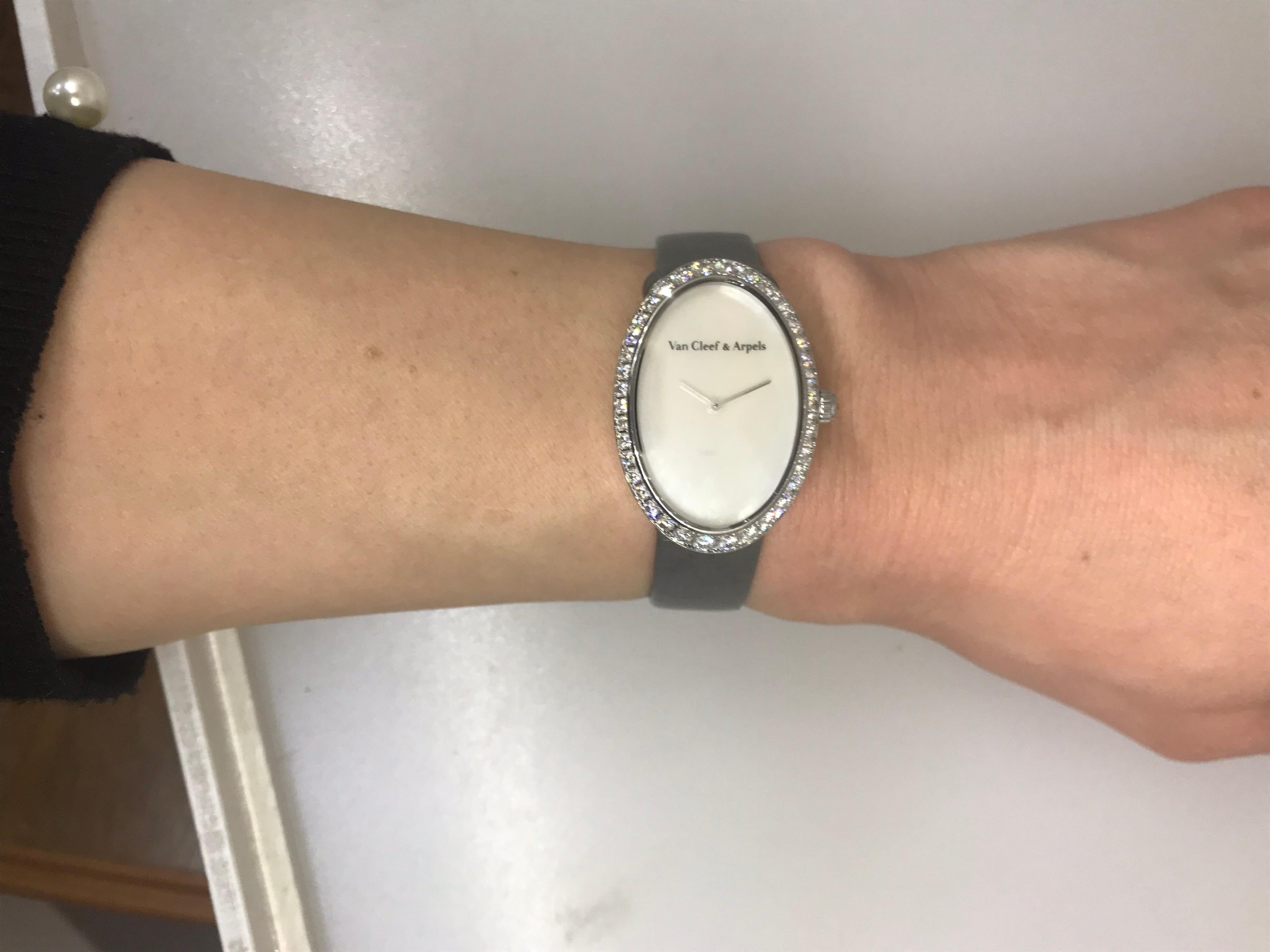 Van Cleef & Arpels Timeless Watch White Gold and Diamond Ladies WJWF01I9 New For Sale 11