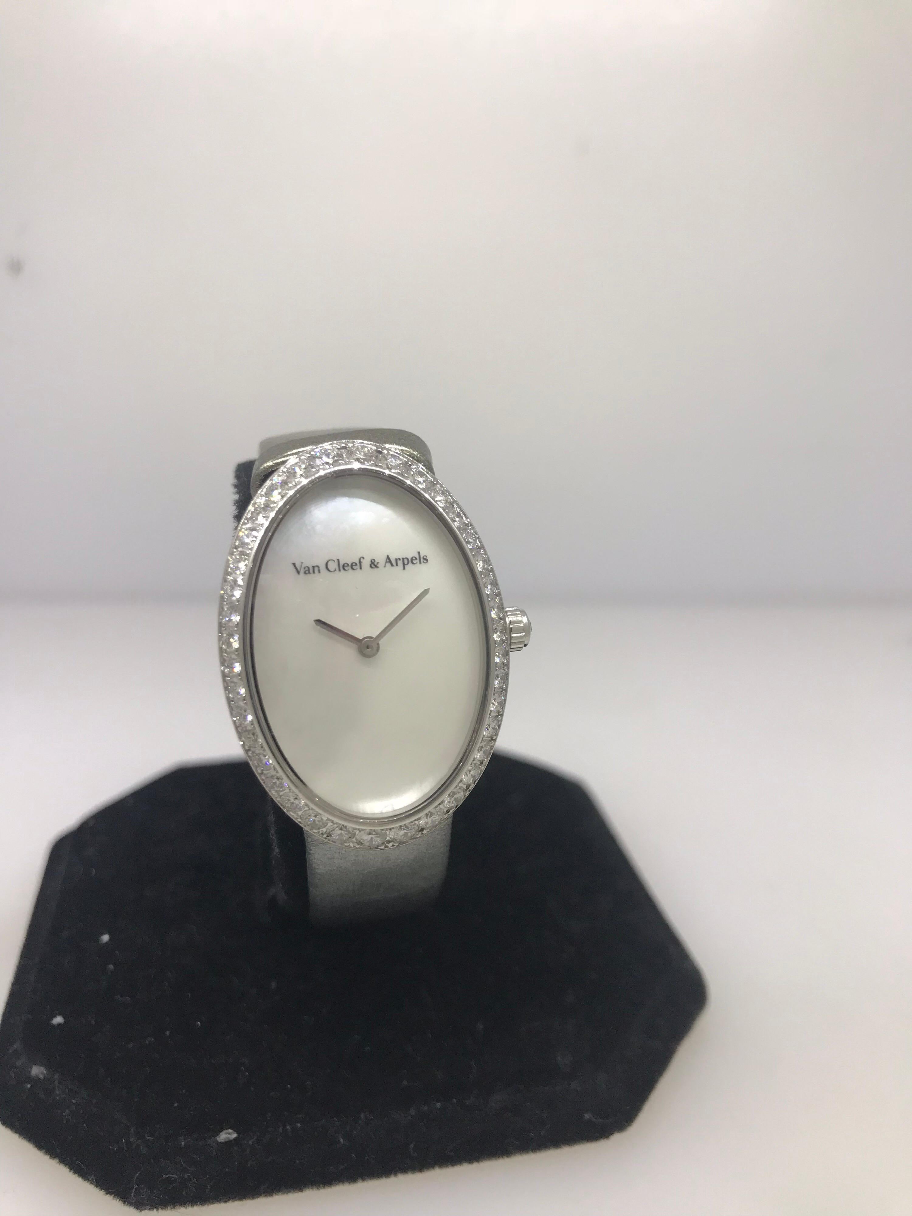Women's Van Cleef & Arpels Timeless Watch White Gold and Diamond Ladies WJWF01I9 New For Sale