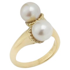 Van Cleef & Arpels Toi Et Moi Pearl Ring 18 Karat Yellow Gold