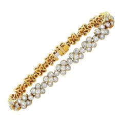 Van Cleef & Arpels Trefle 18 Karat Yellow Gold 7.50 Carat Diamond Bracelet