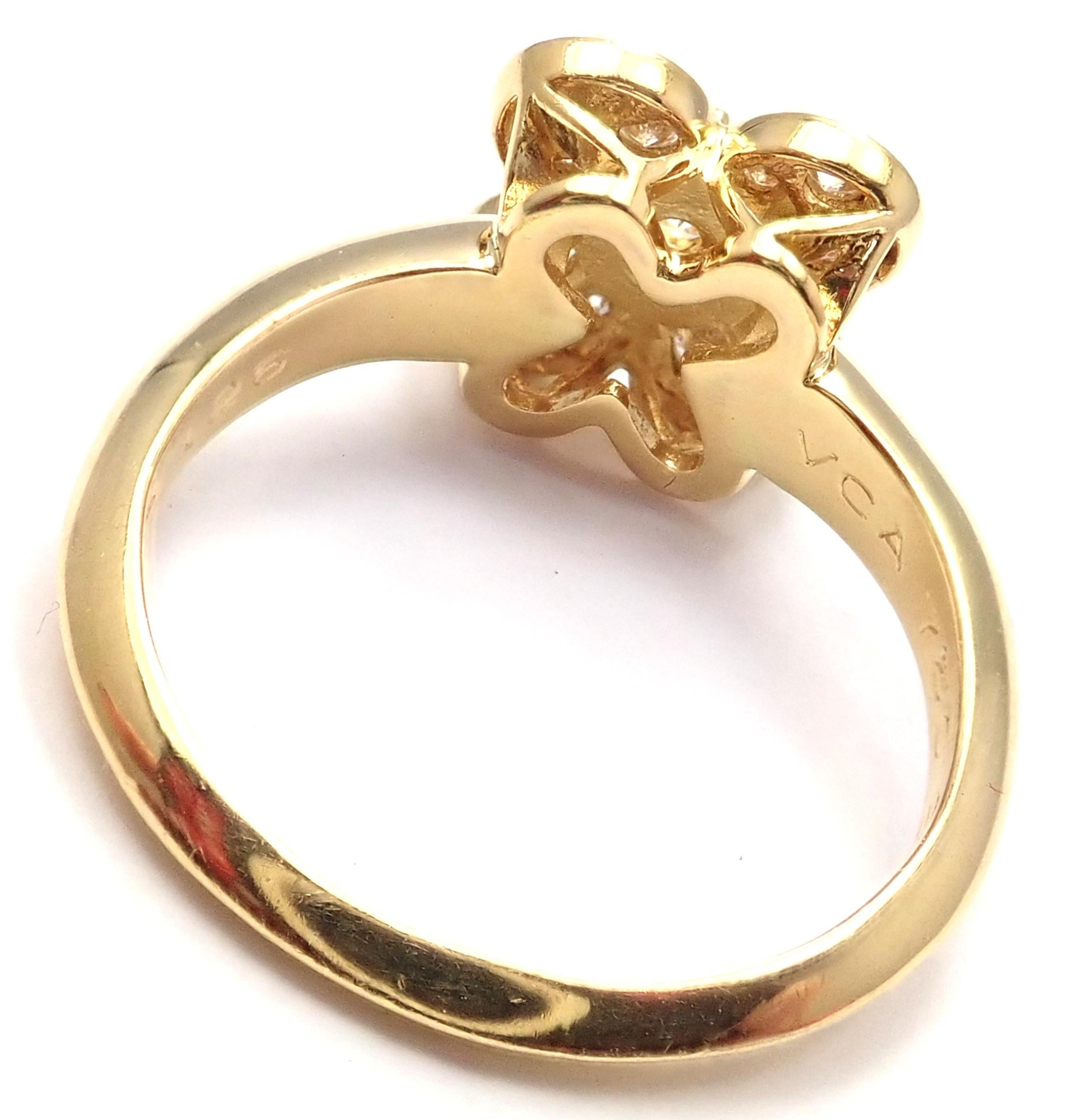 Van Cleef & Arpels Trefle Clover Diamond Yellow Gold Ring In Excellent Condition For Sale In Holland, PA