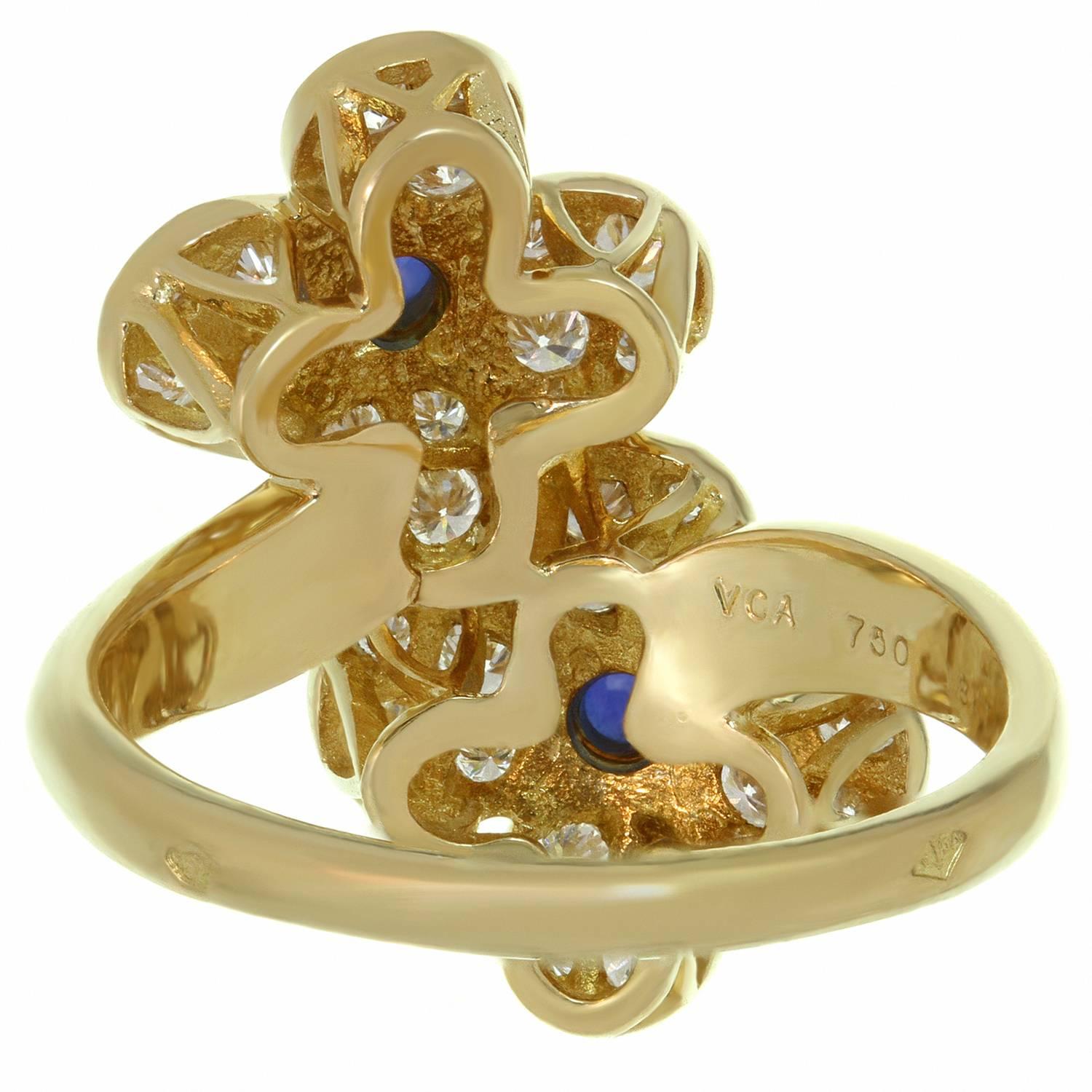 Van Cleef & Arpels Trefle Diamond Sapphire Yellow Gold Double Flower Ring 2