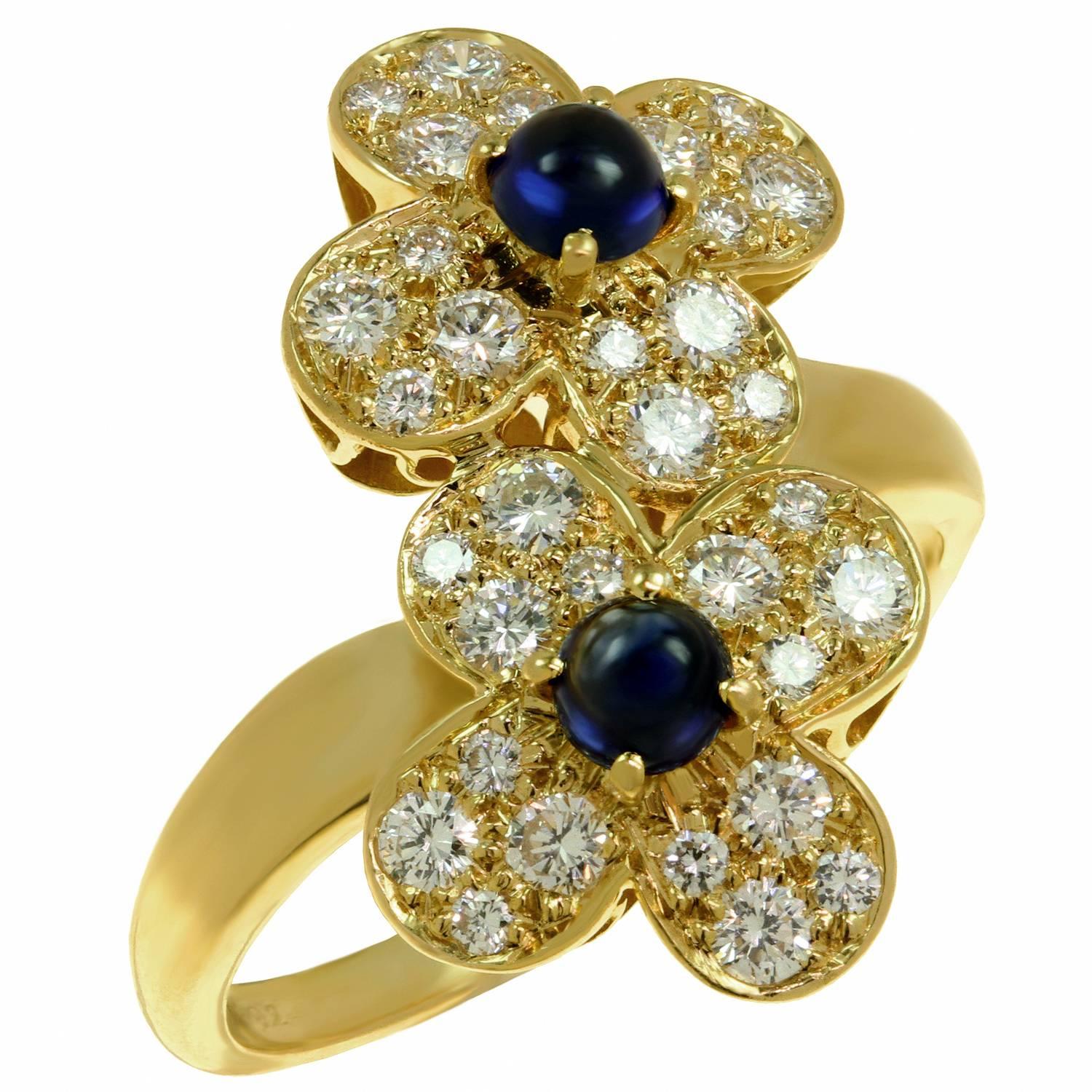 Van Cleef & Arpels Trefle Diamond Sapphire Yellow Gold Double Flower Ring