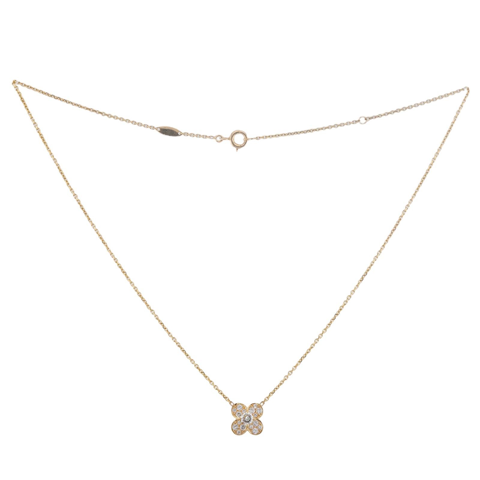 VAN CLEEF & ARPELS Collana con ciondolo in oro giallo Trefle Diamond In condizioni ottime in vendita a New York, NY