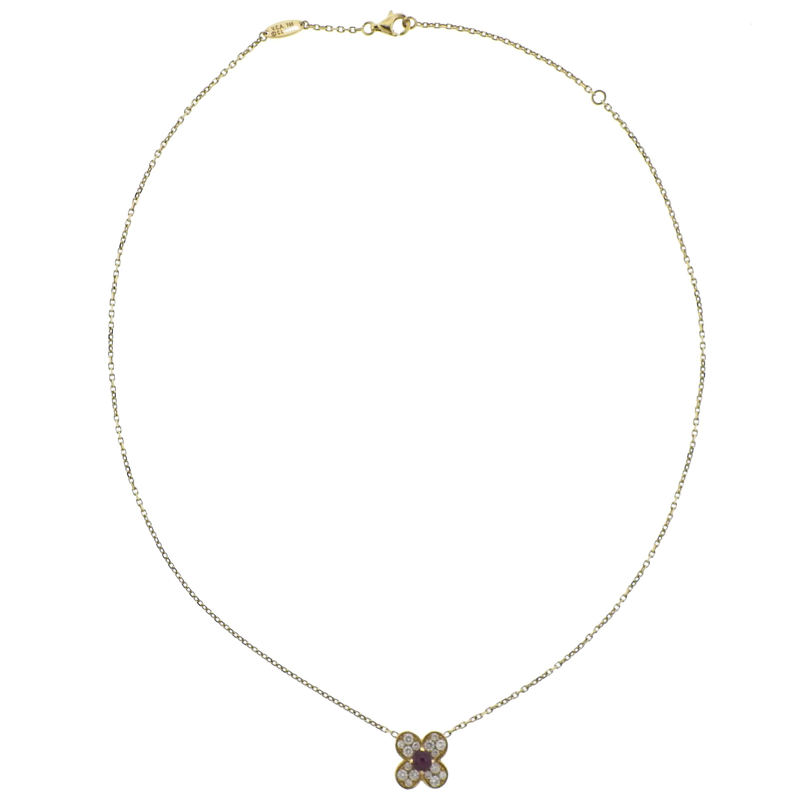 18K Gold Necklace crafted by Van Cleef & Arpels for the Trefle collection.  Necklace measures 16