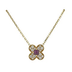 Van Cleef & Arpels Trefle Gold Diamond Ruby Necklace