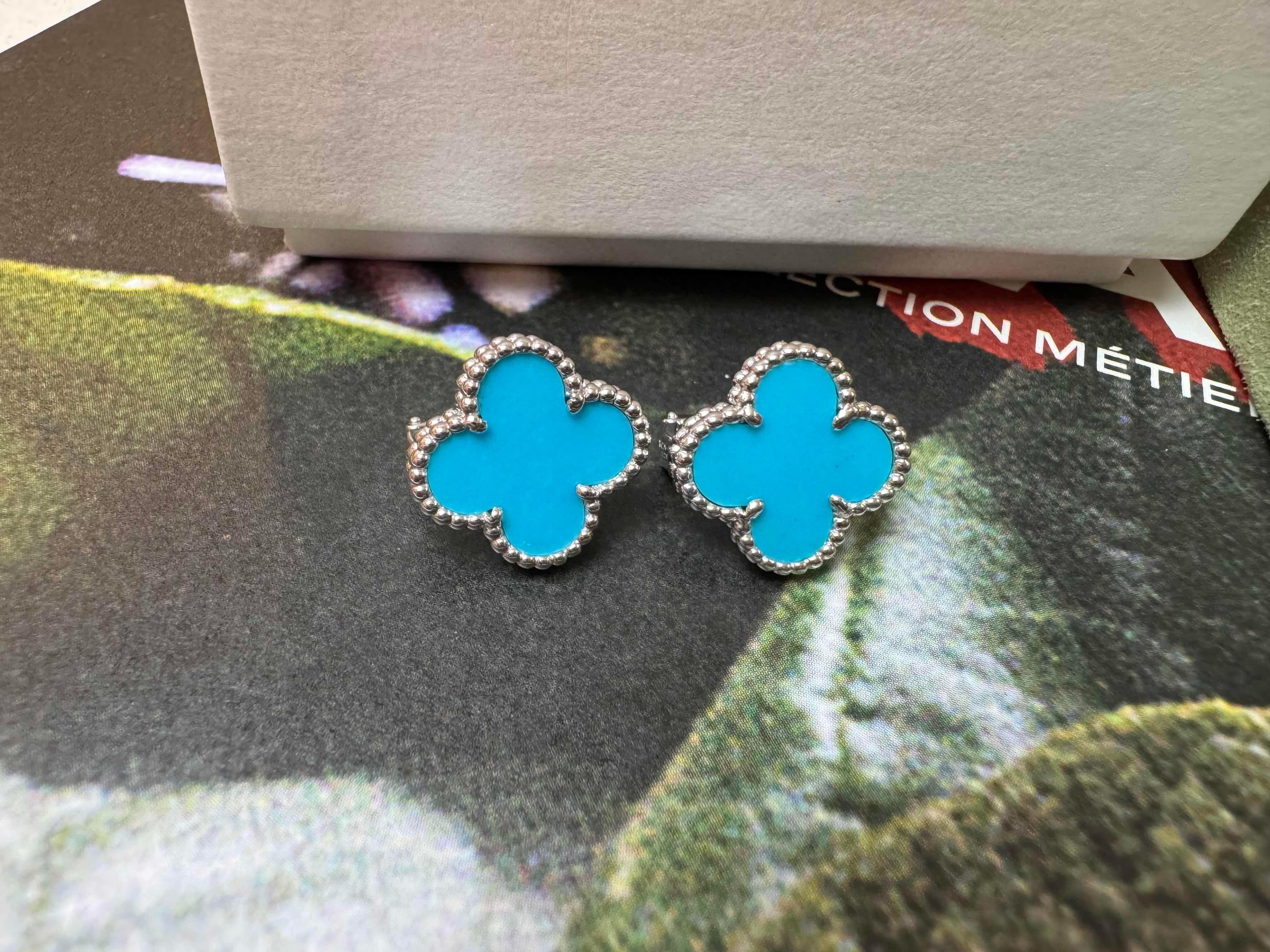 Van Cleef & Arpels Turquoise Vintage Alhambra Earrings, White Gold For Sale 12