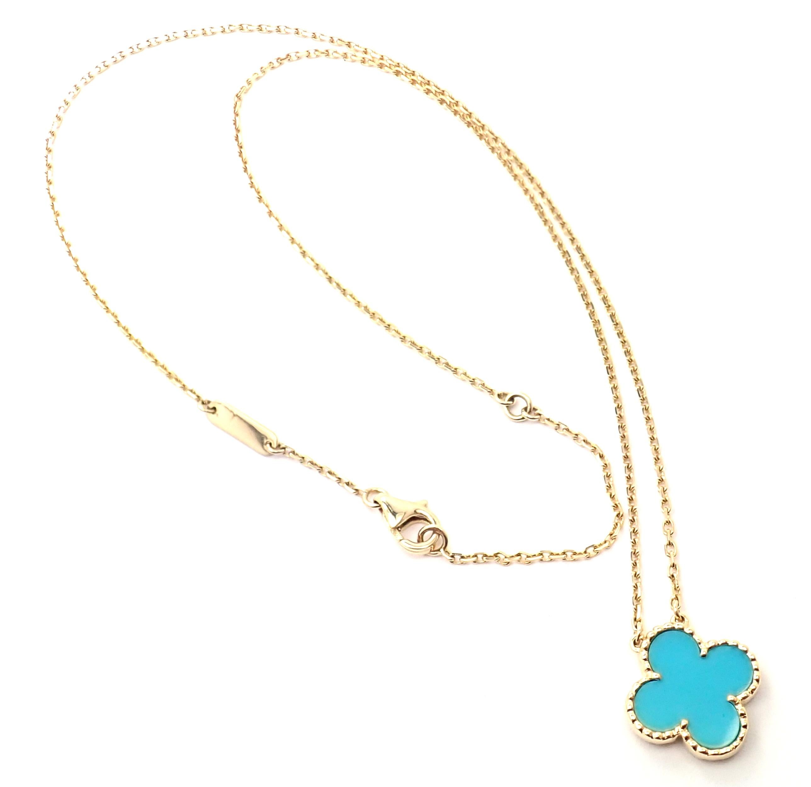 Women's or Men's Van Cleef & Arpels Turquoise Vintage Alhambra Yellow Gold Pendant Necklace