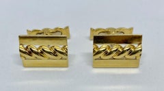 Van Cleef & Arpels "Twist" Cufflinks in 18K Yellow Gold