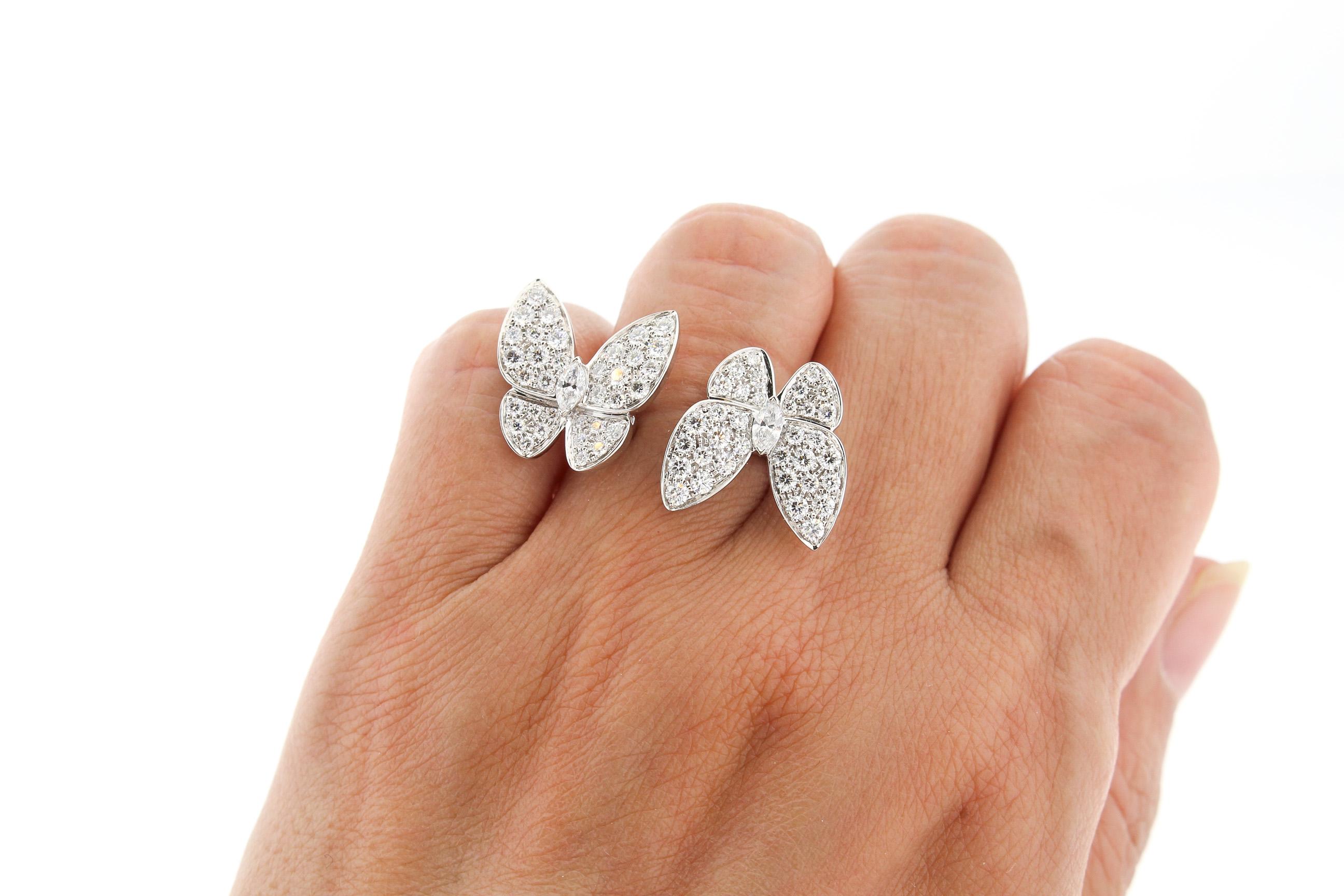 Brilliant Cut Van Cleef & Arpels Two Butterfly Between the Finger Ring