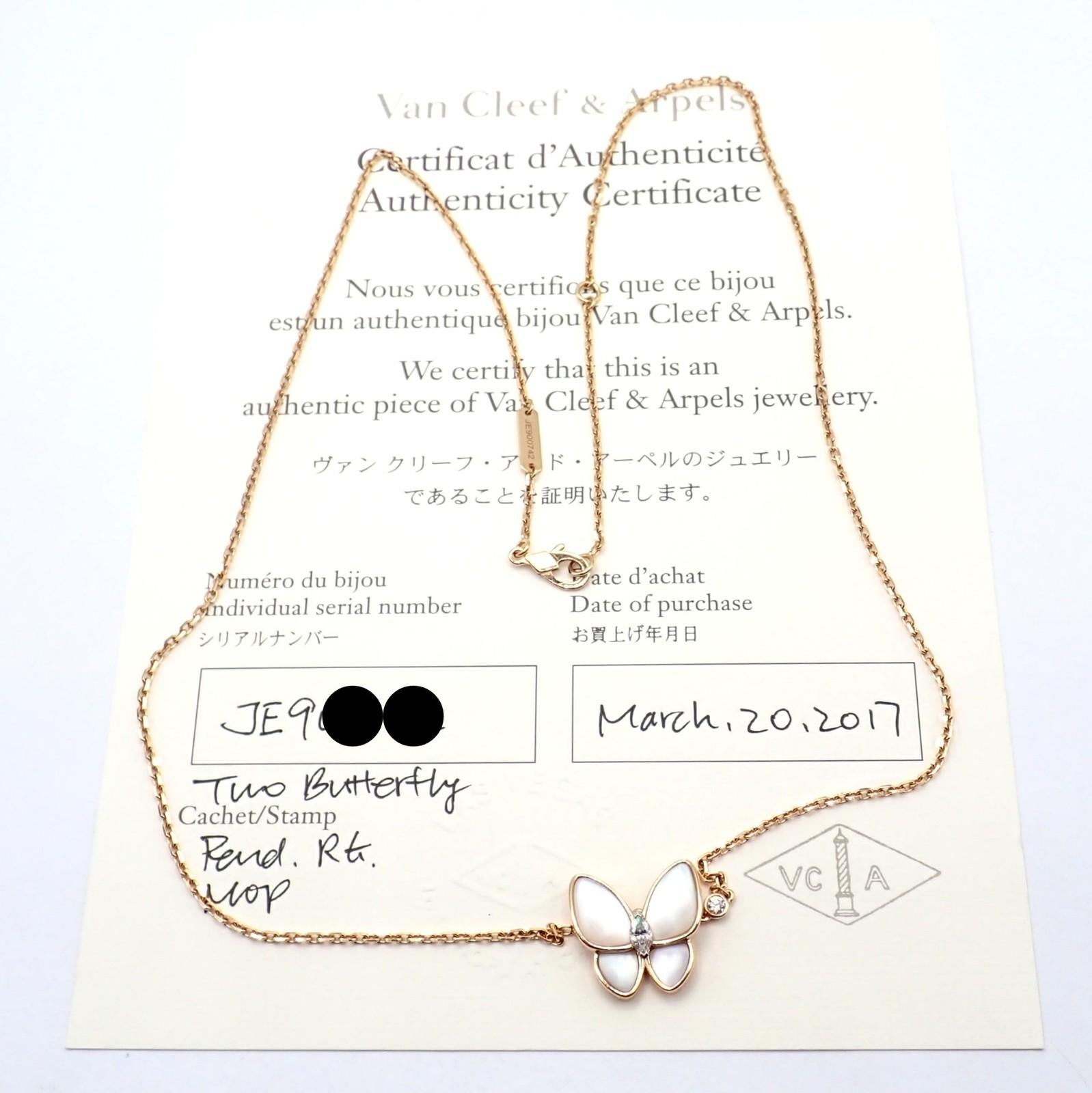 Taglio brillante Van Cleef & Arpels - Collana con ciondolo in oro con diamanti e madreperla a due farfalle in vendita