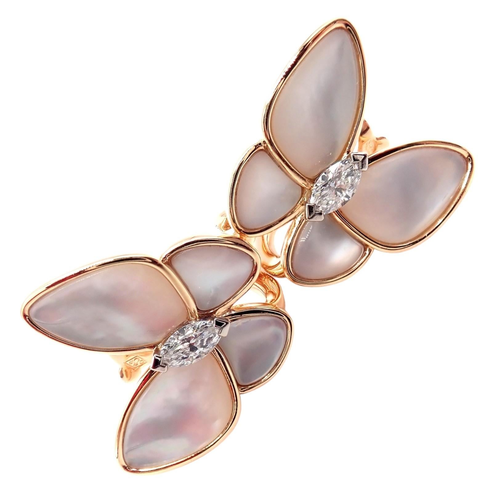 Van Cleef & Arpels Orecchini a due farfalle con diamanti e madreperla in oro rosa in vendita 2