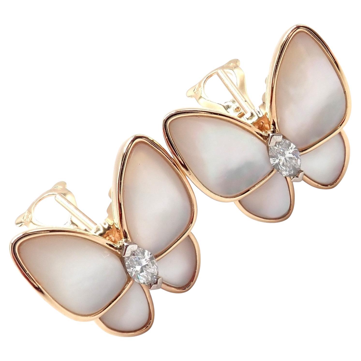 Van Cleef & Arpels Orecchini a due farfalle con diamanti e madreperla in oro rosa