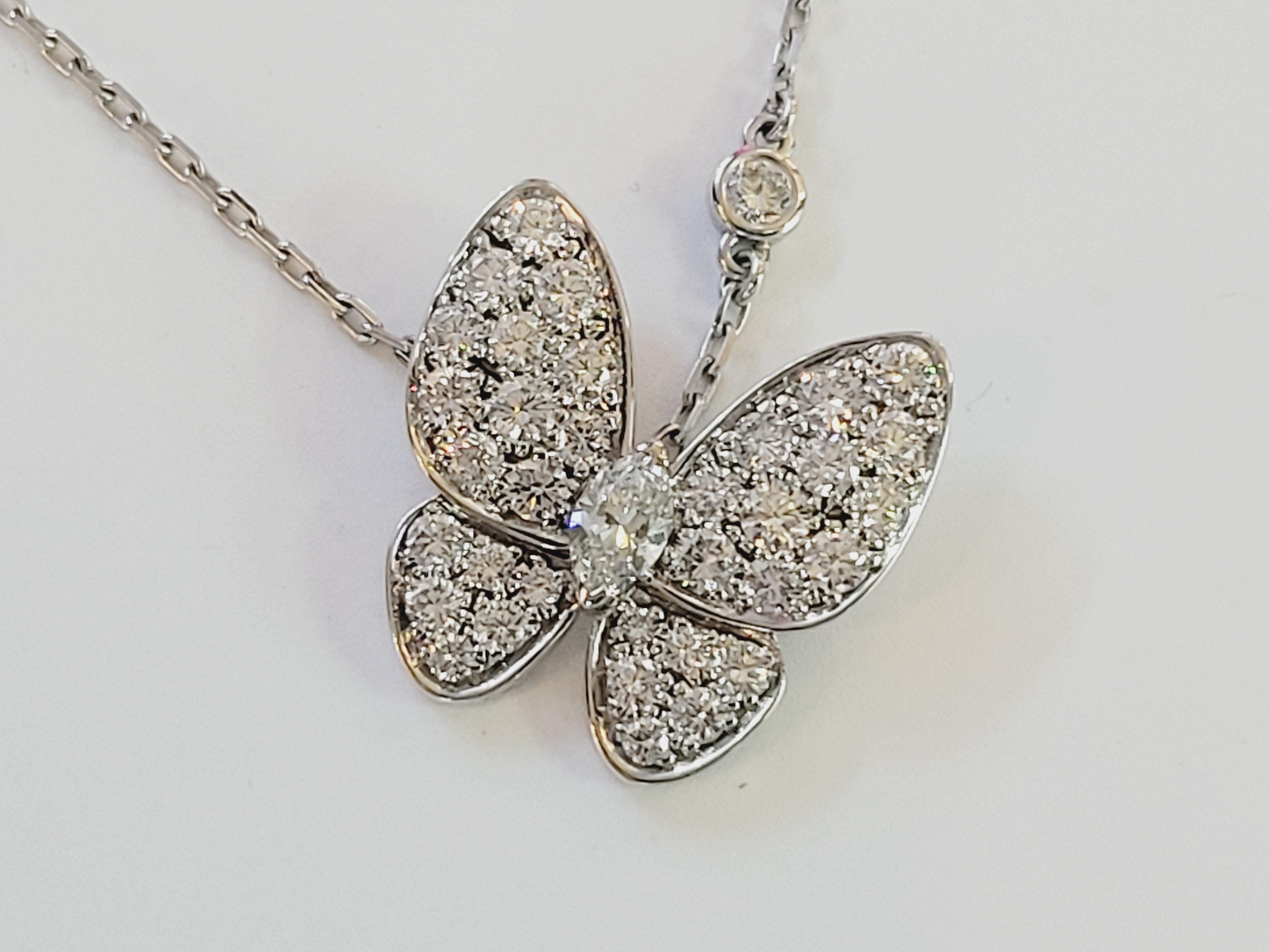 Brilliant Cut Van Cleef & Arpels Two Butterfly Diamond Necklace
