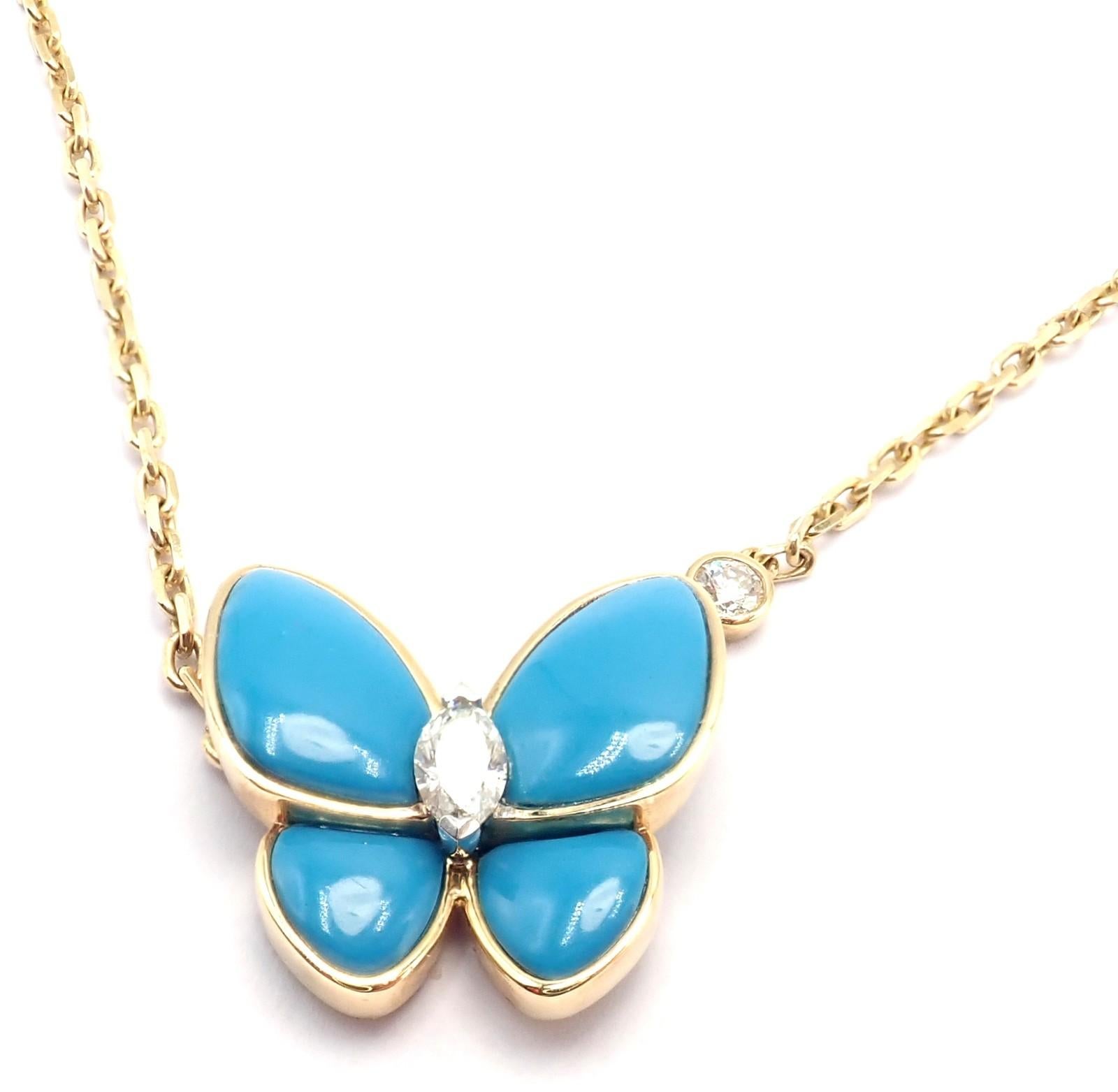 Van Cleef & Arpels Collier pendentif papillon en or jaune avec deux papillons et turquoises en vente 6