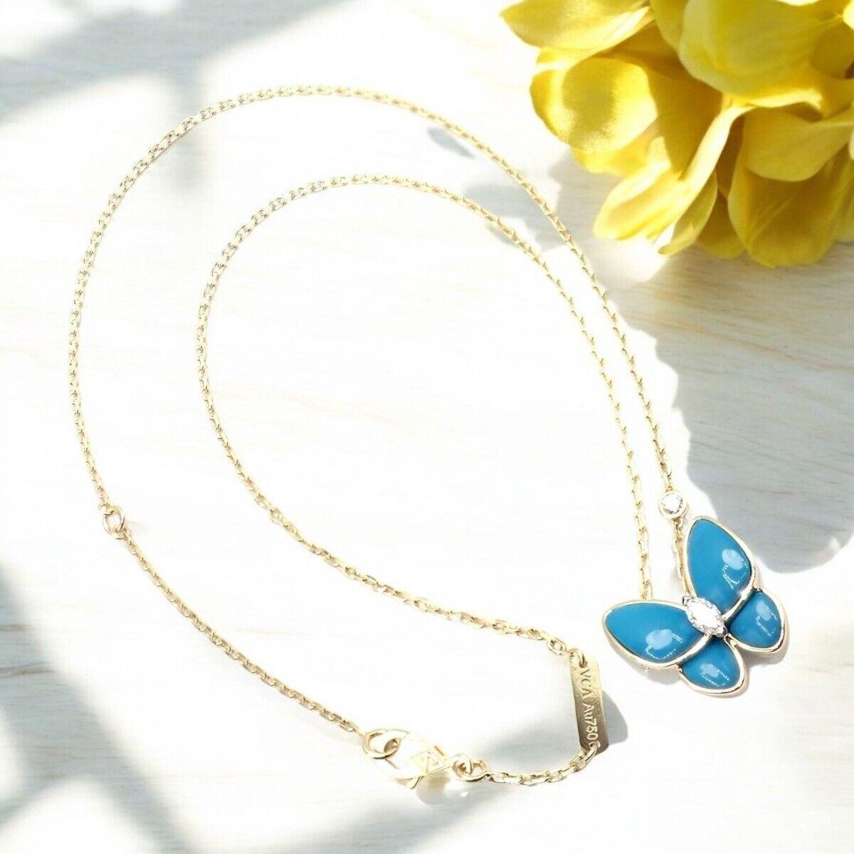 Women's or Men's Van Cleef & Arpels Two Butterfly Diamond Turquoise Yellow Gold Pendant Necklace