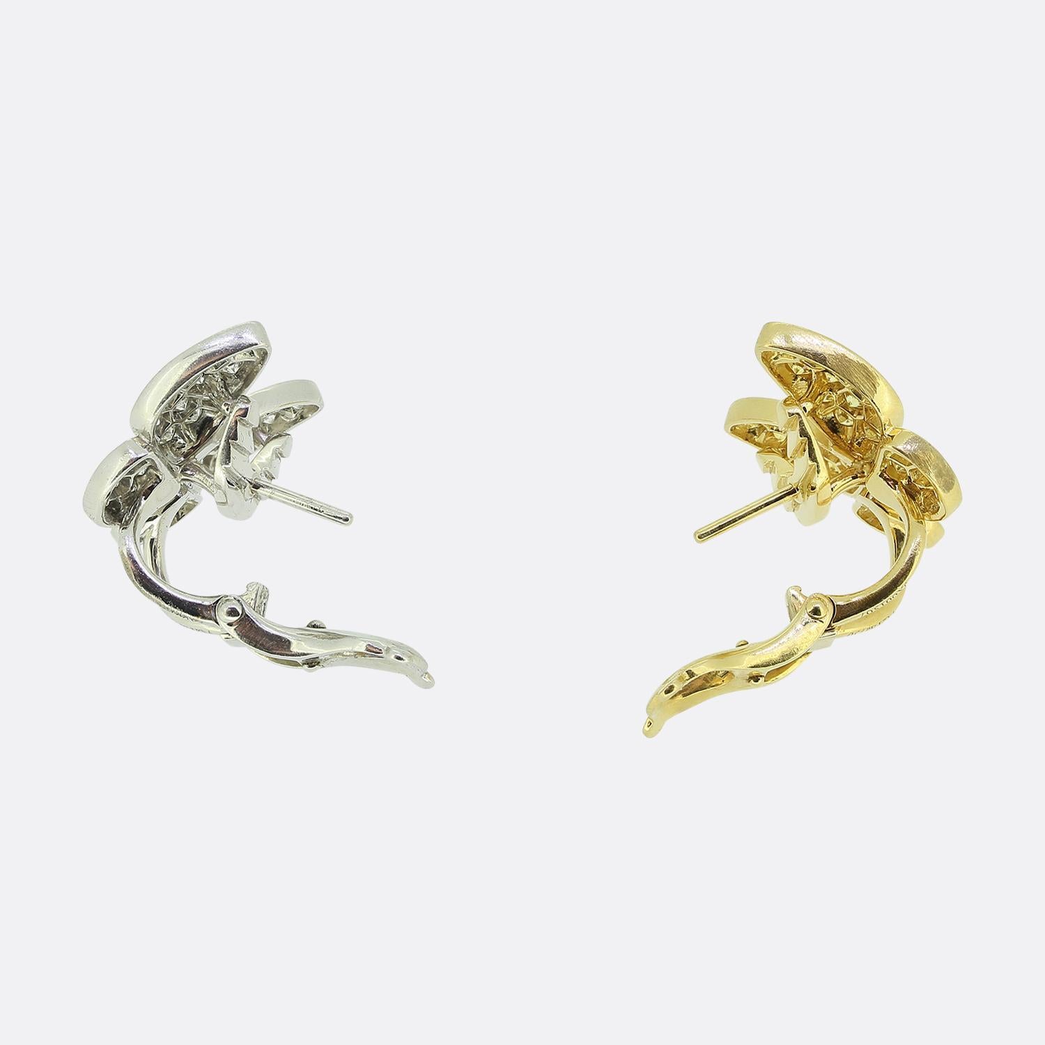 Van Cleef & Arpels Two Butterfly Earrings In Good Condition In London, GB