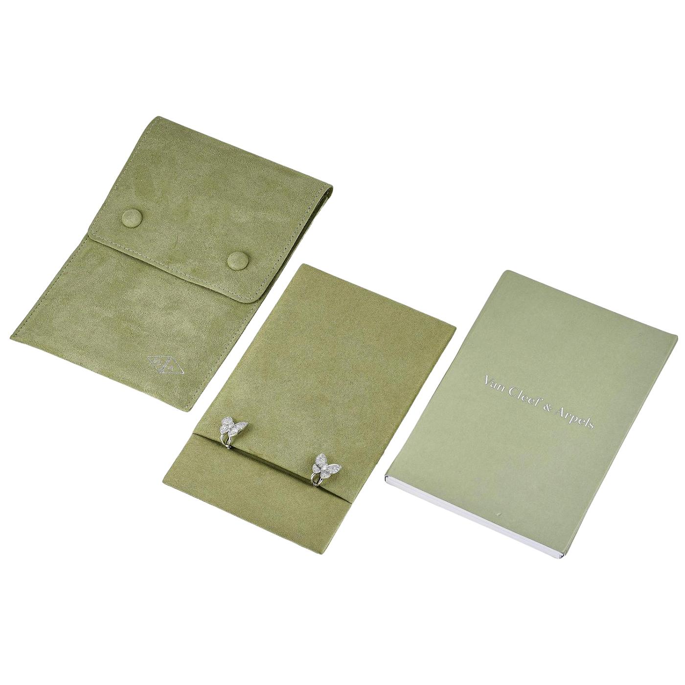 Pendientes Van Cleef & Arpels Dos Mariposas de Oro de 18 K Diamante redondo talla marquesa en venta 4