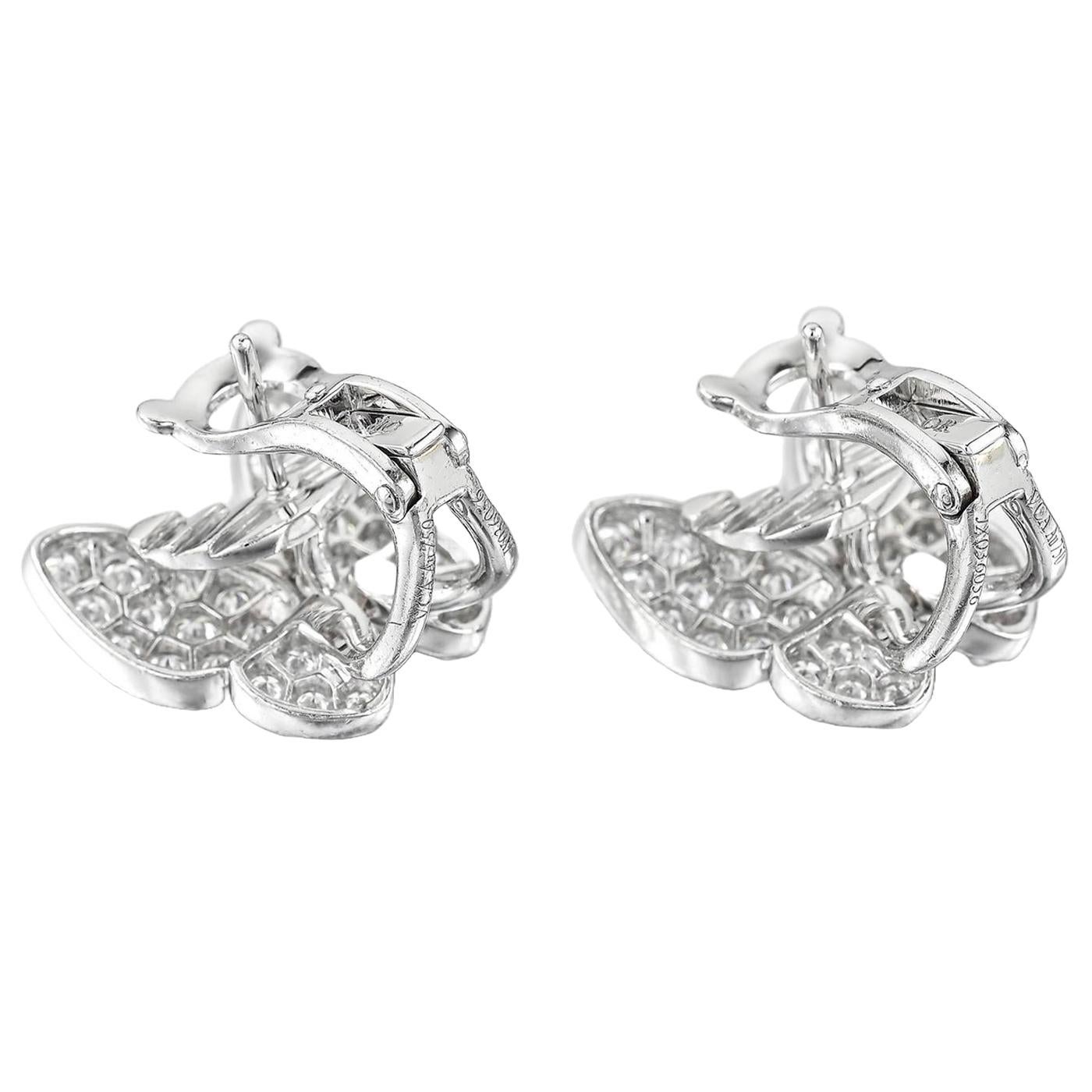 Pendientes Van Cleef & Arpels Dos Mariposas de Oro de 18 K Diamante redondo talla marquesa en venta 2
