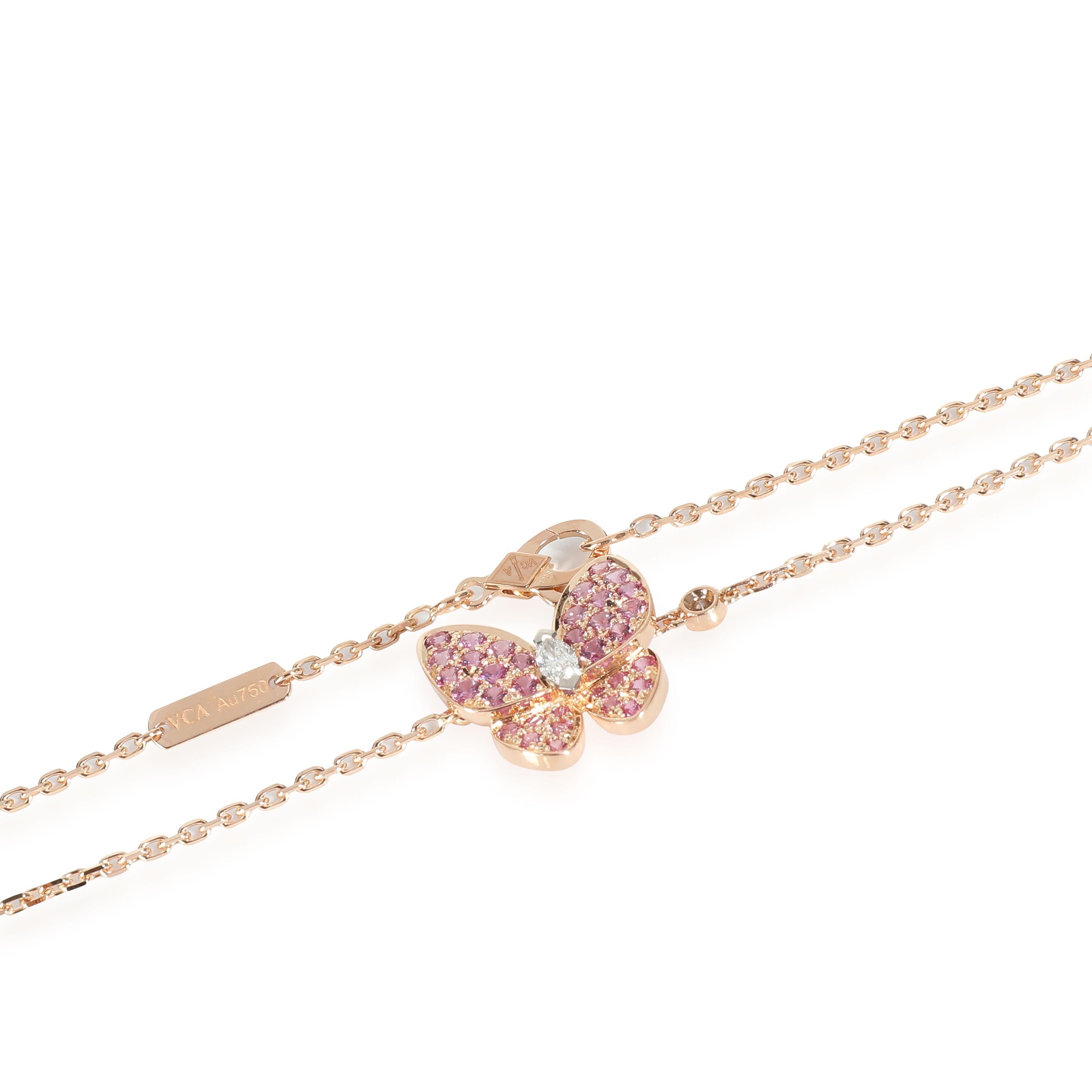 Ciondolo con zaffiro a due farfalle di Van Cleef & Arpels in vendita 1