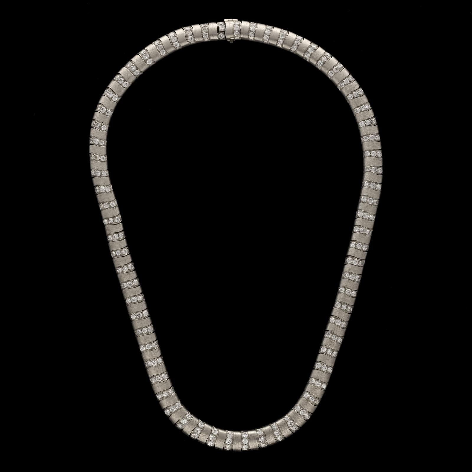 platinum herringbone chain