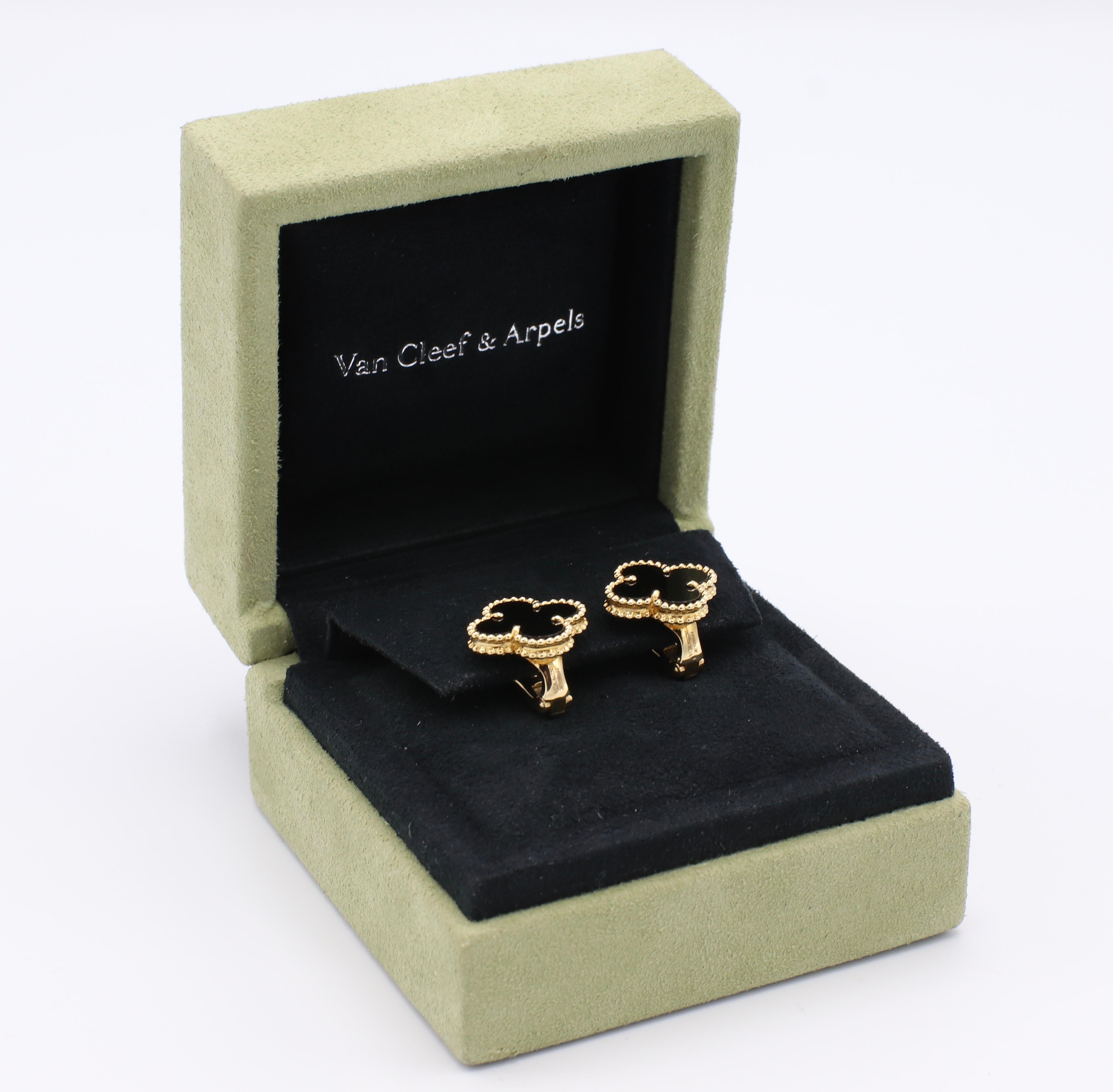 Van Cleef & Arpels VCA 18 Karat Vintage Alhambra Schwarzer Onyx Ohrringe 4