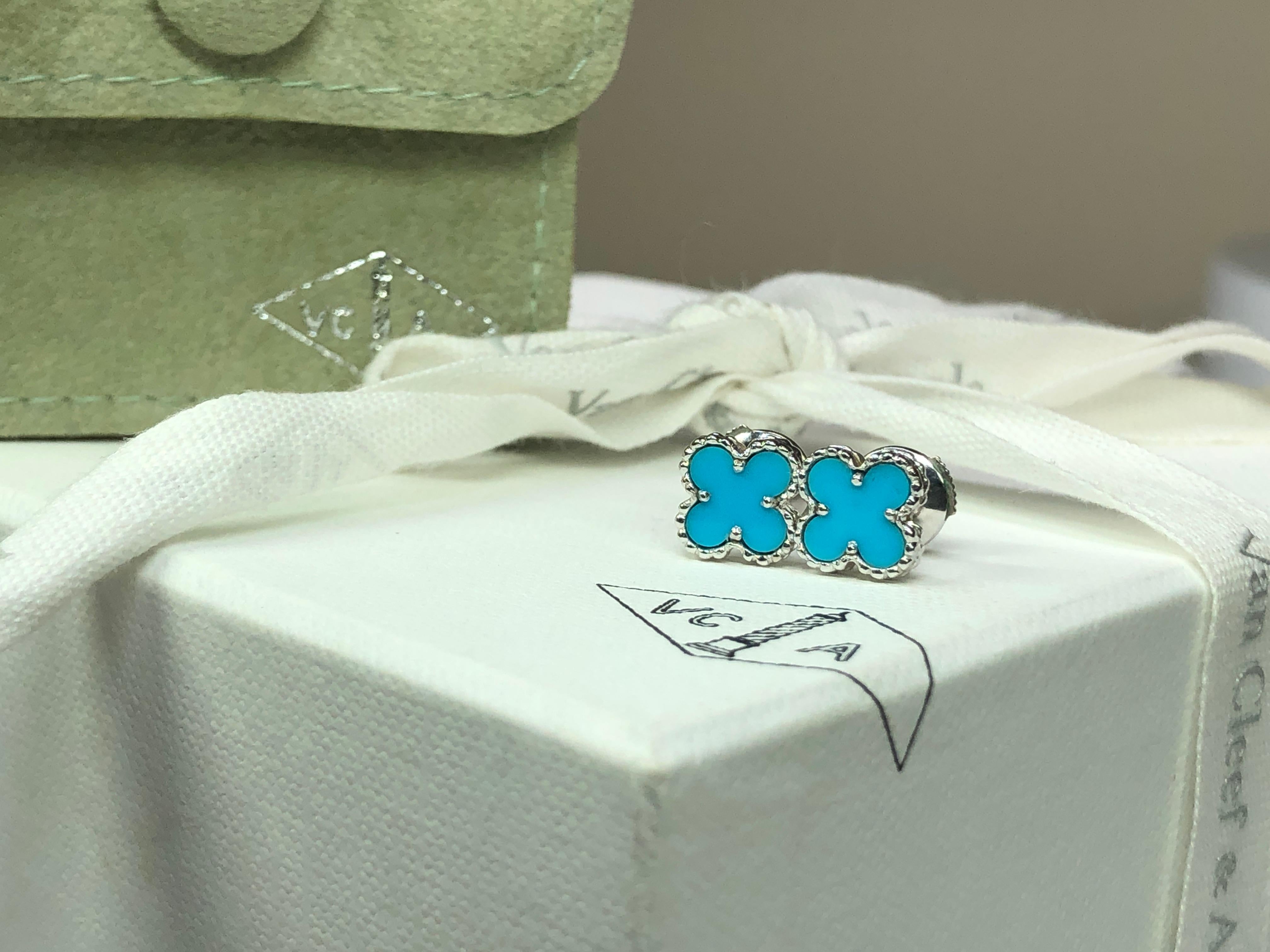 Women's or Men's Van Cleef & Arpels VCA Alhambra Turquoise Earrings in 18 Karat Gold