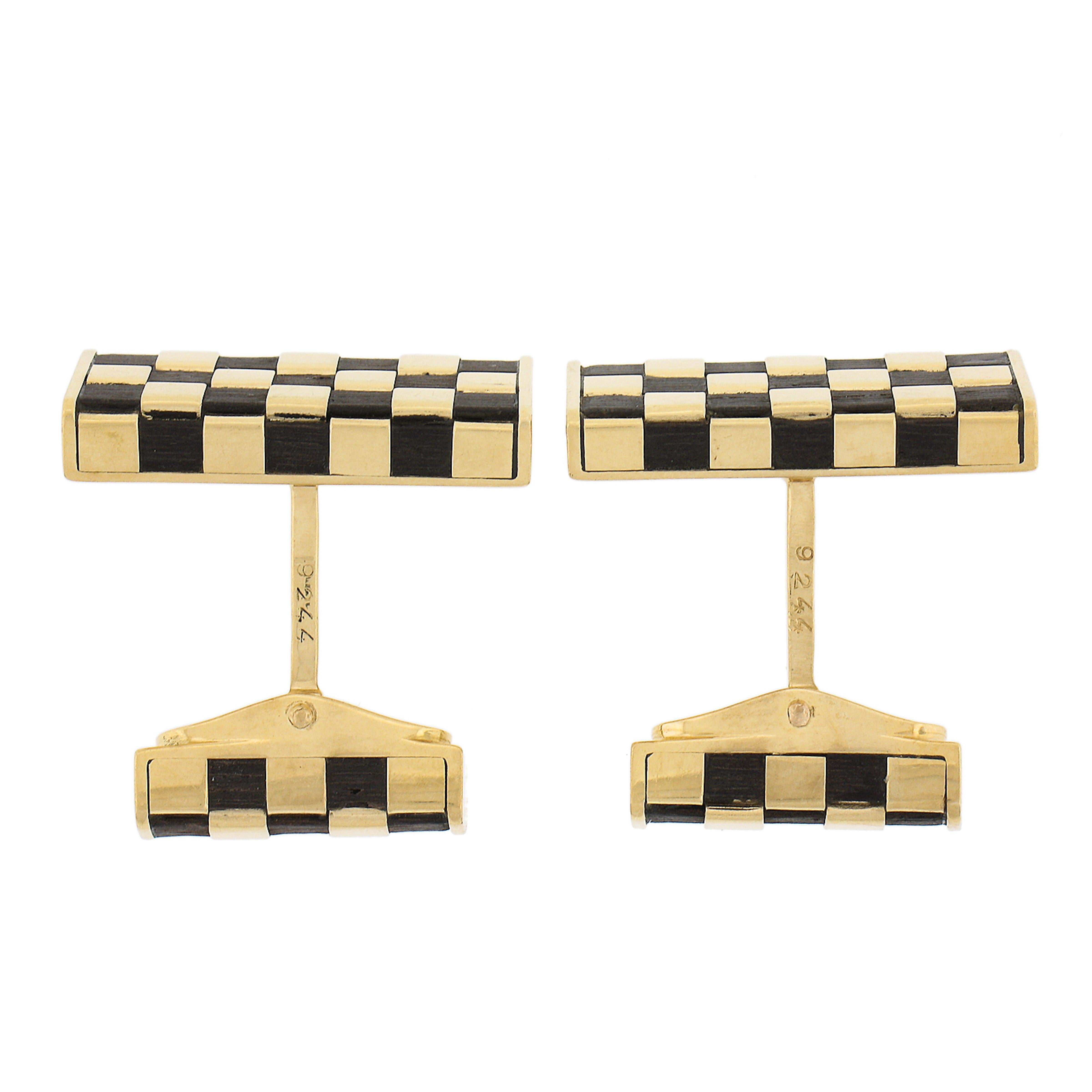 Van Cleef & Arpels Vca French 18k Gold Wood Checkerboard Rectangular Cufflinks In Excellent Condition For Sale In Montclair, NJ