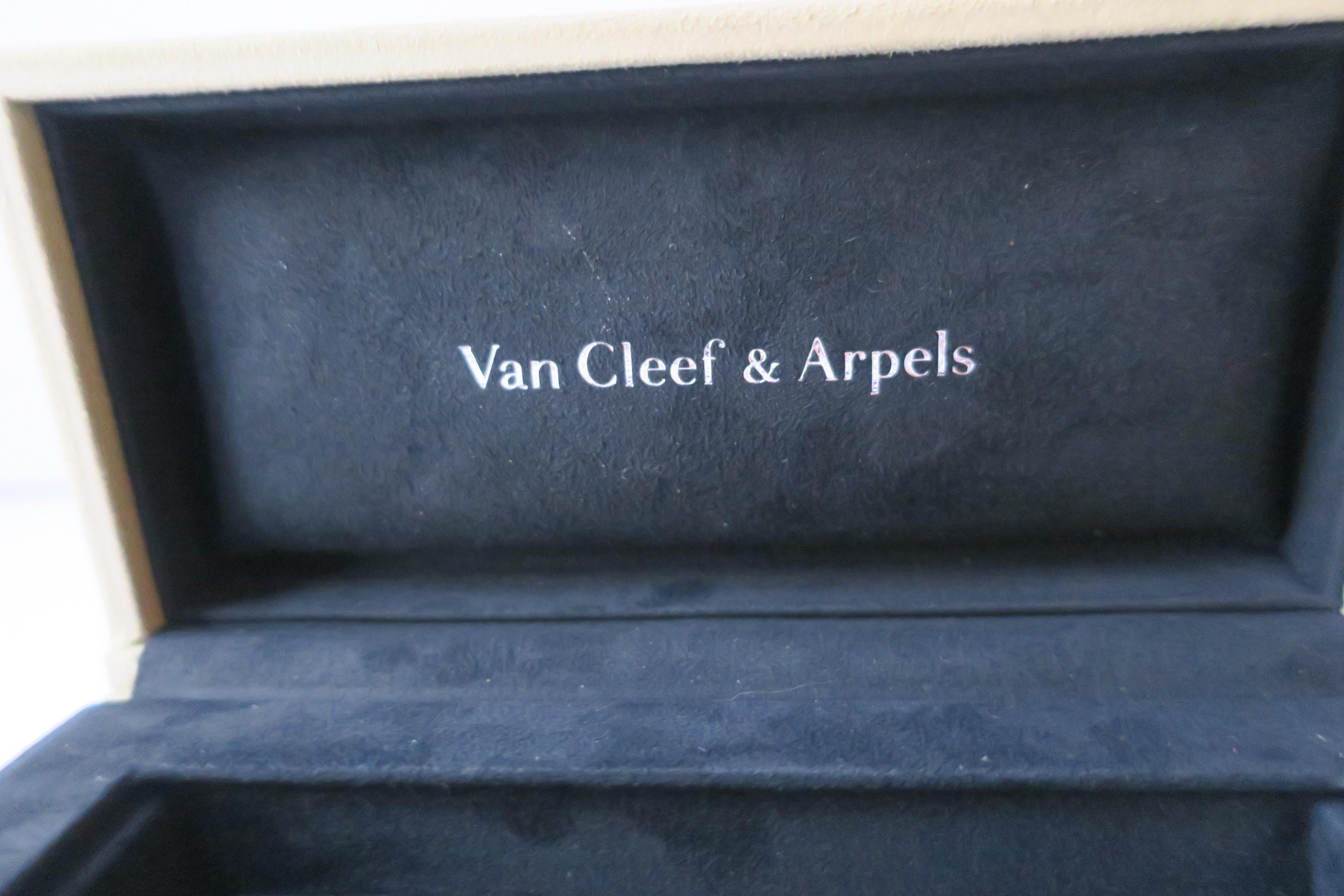Scatola per gioielli Van Cleef & Arpels VCA in vendita 4
