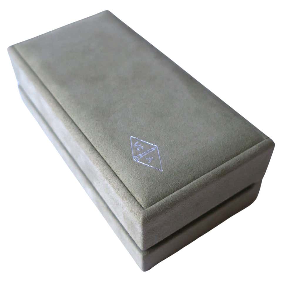 Vca Box Vca Jewelry - 50 For Sale on 1stDibs | vc&a jewelry, vca bracelet ...