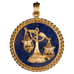 Van Cleef & Arpels VCA Libra Zodiaque Lapis Lazuli Diamond Medallion Gold 1970s
