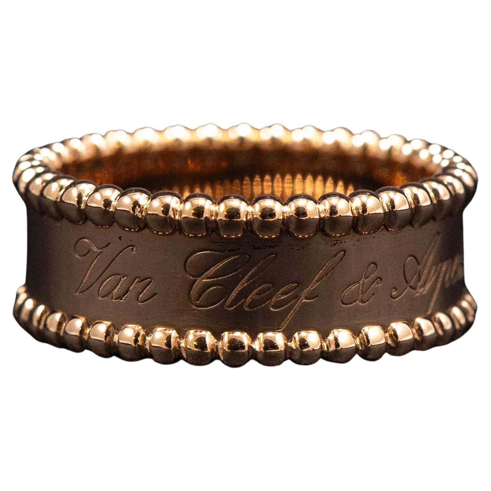 Van Cleef & Arpels VCA Perlée Signature Ring 18K Rose Gold Full Set Box Papers For Sale