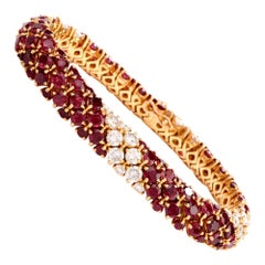 Van Cleef & Arpels VCA Ruby Diamond 18 Karat Yellow Gold Line Bracelet