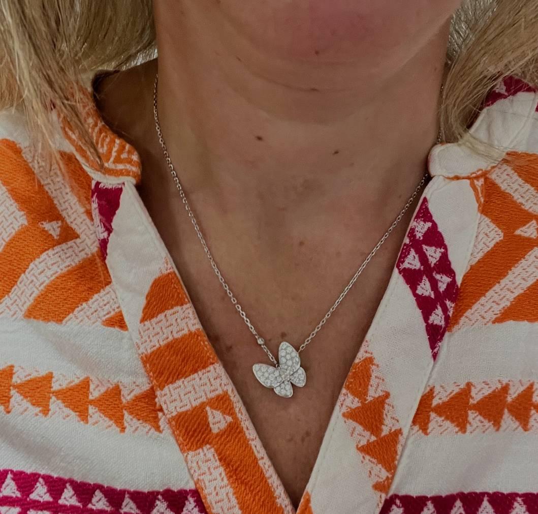 Round Cut Van Cleef & Arpels VCA Two Butterfly Natural Diamond Pendant Necklace Box & COA