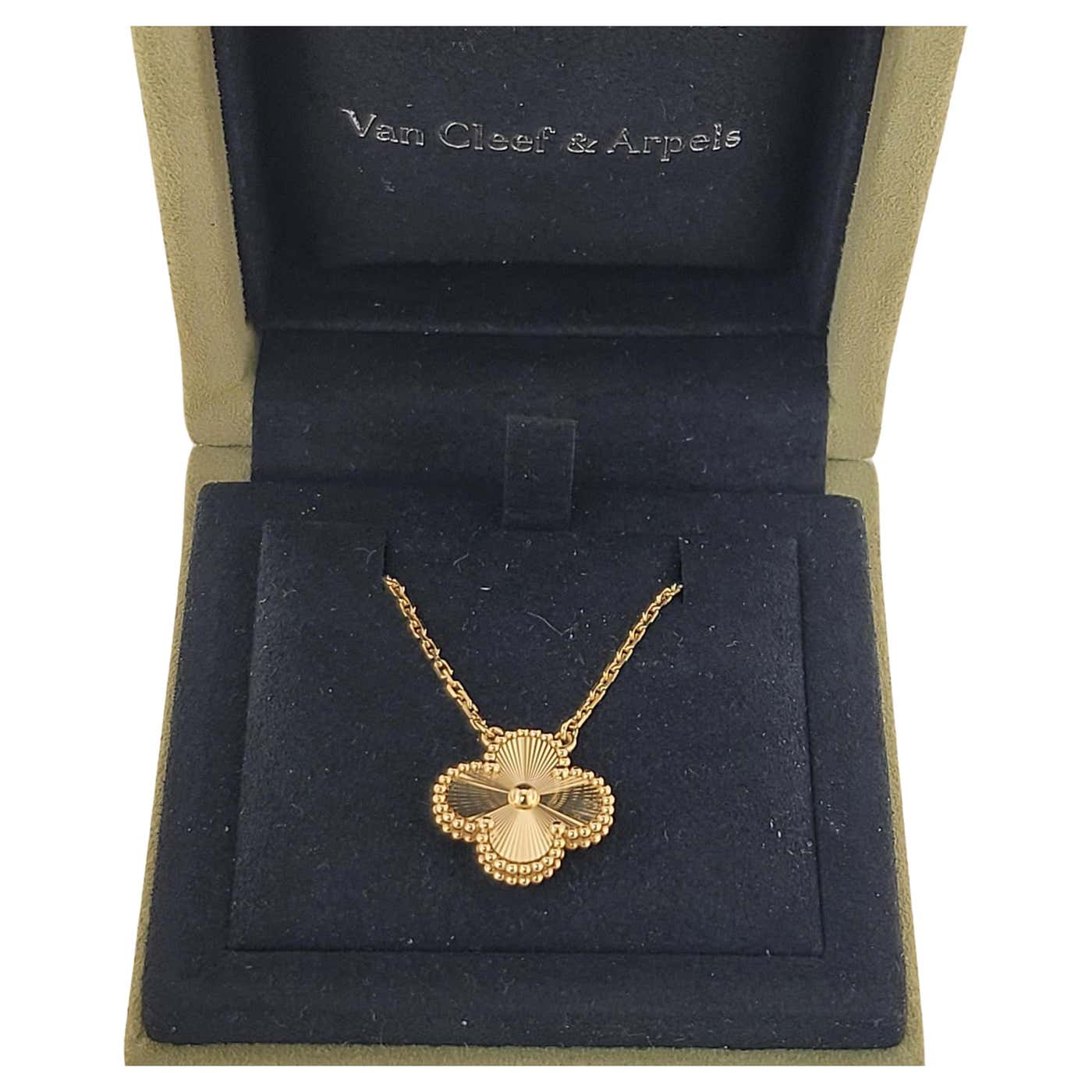 Vca Chain Van Cleef and Arpels Vca Vintage Alhambra Pendant Necklace For Sale at ...